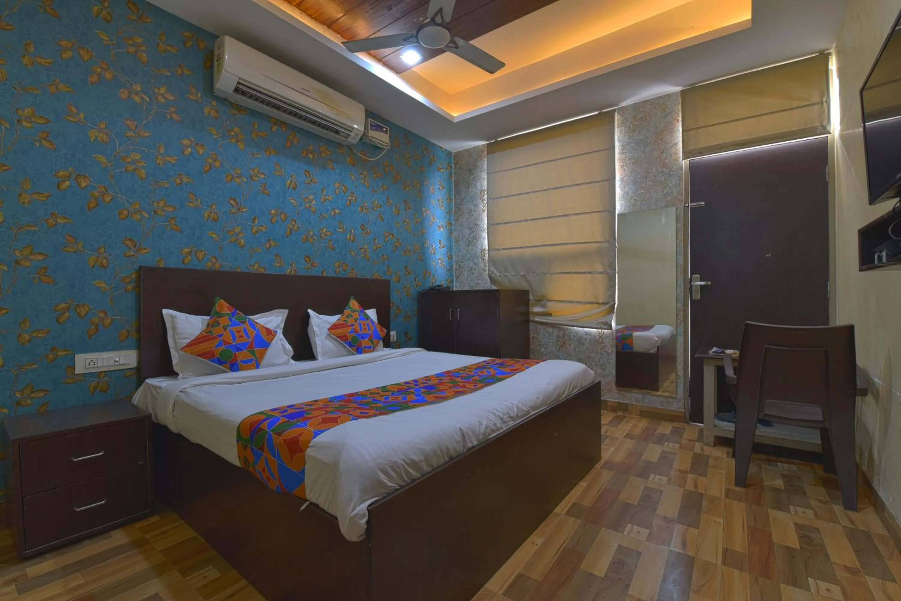 Bedroom, Bed in Hotel Krishna Pride