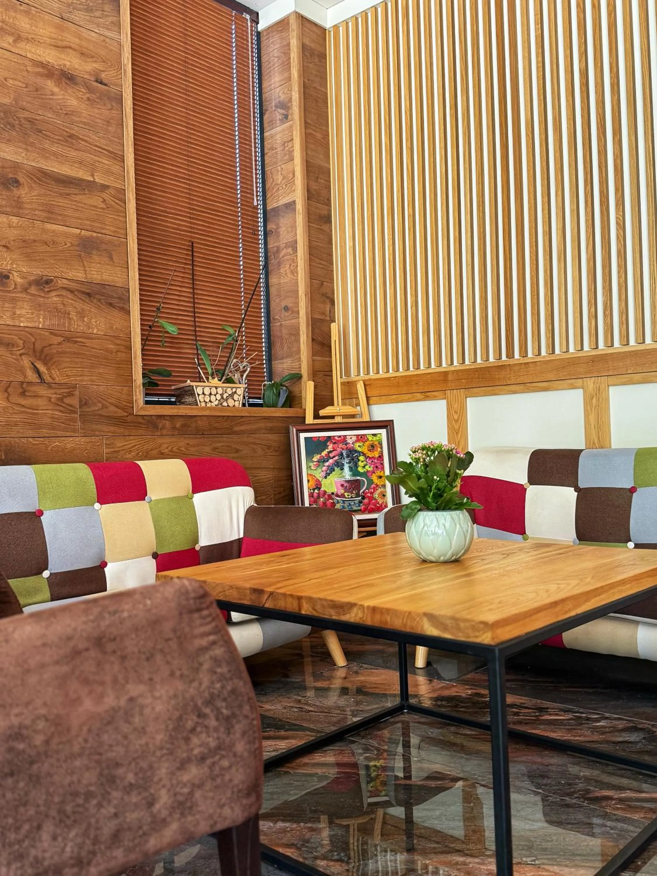 Property building in City Plaza