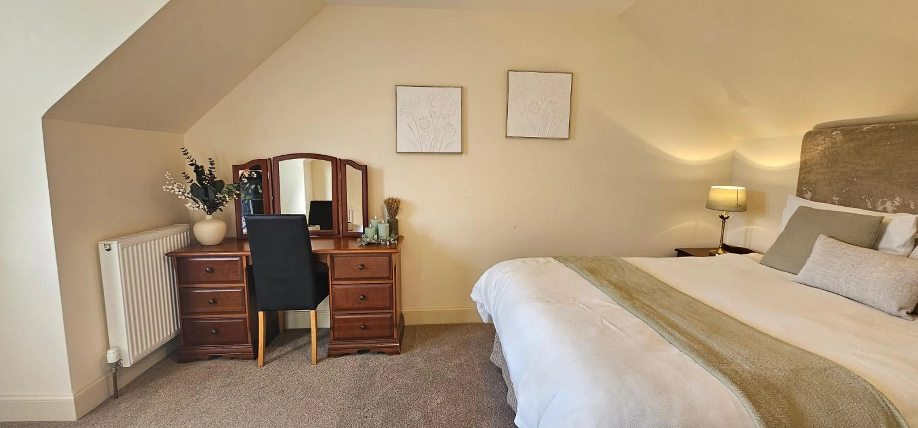 Bed in Balmore Farmhouse near Lochness