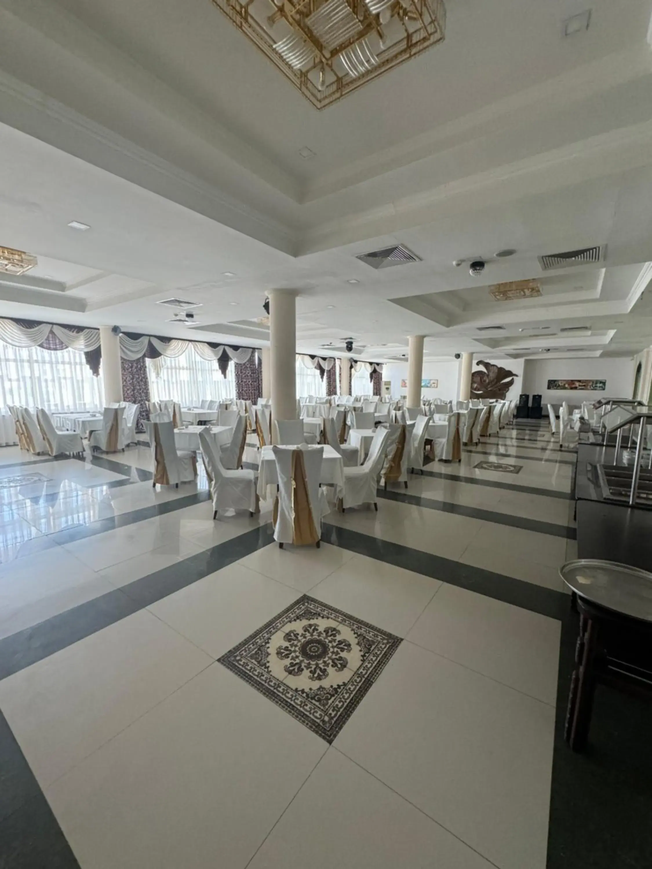 Restaurant/places to eat in Hotel Grand Bukhara Restaurant/places to eat in Hotel Grand Bukhara