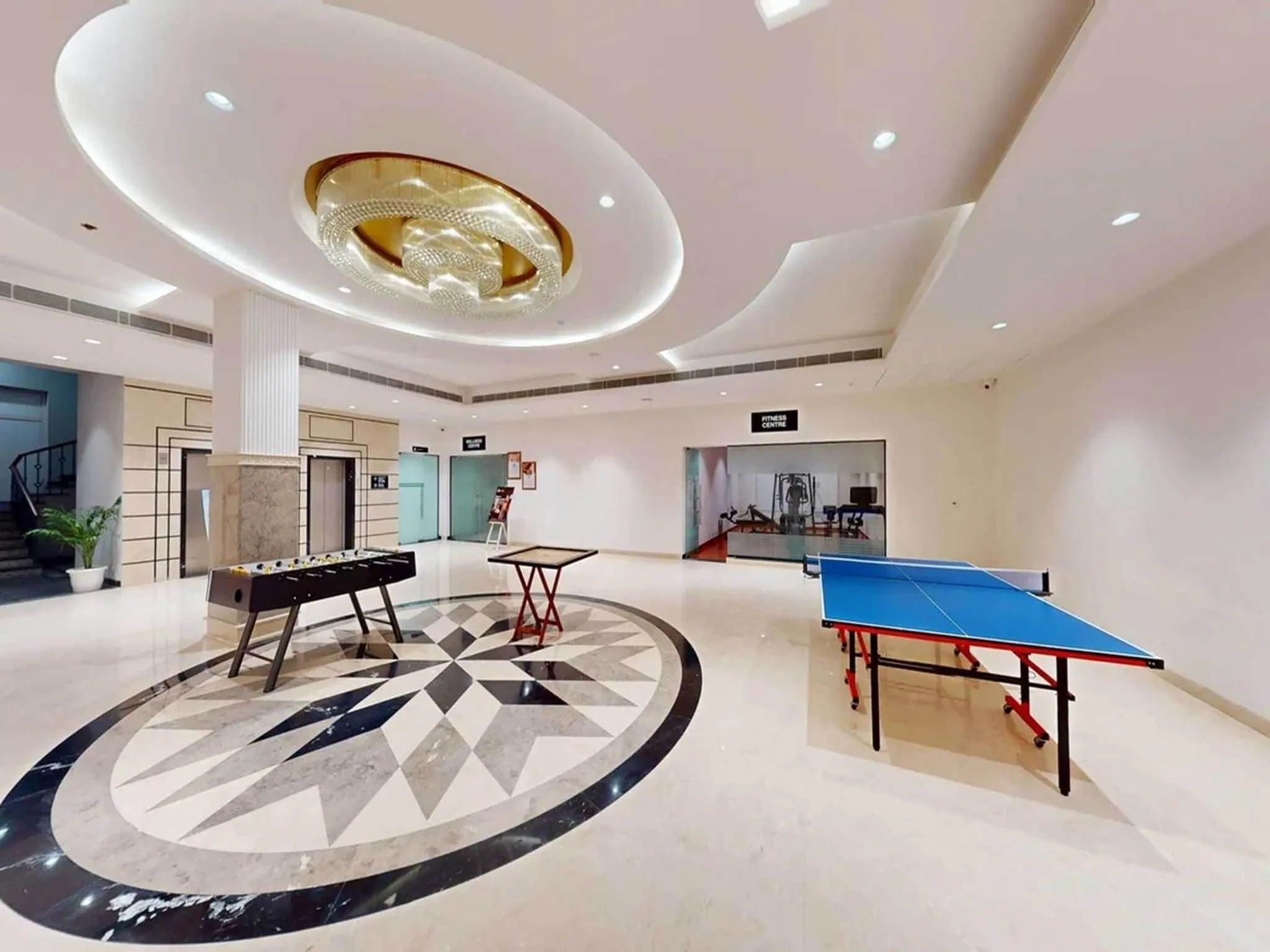 Lobby or reception in Sunday Resort & Spa by CheckIn Manesar Gurugram