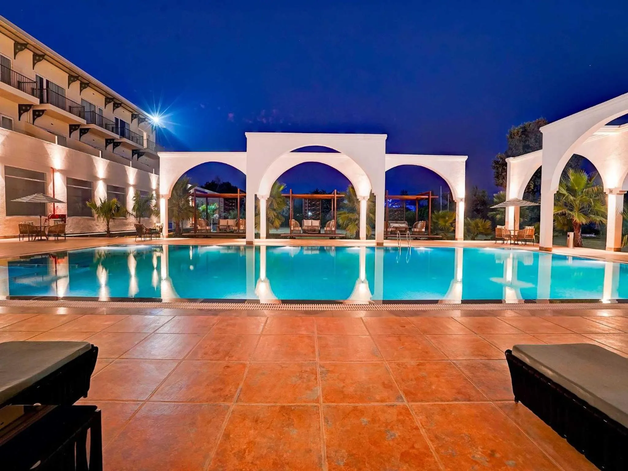 Facade/entrance in Sunday Resort & Spa by CheckIn Manesar Gurugram