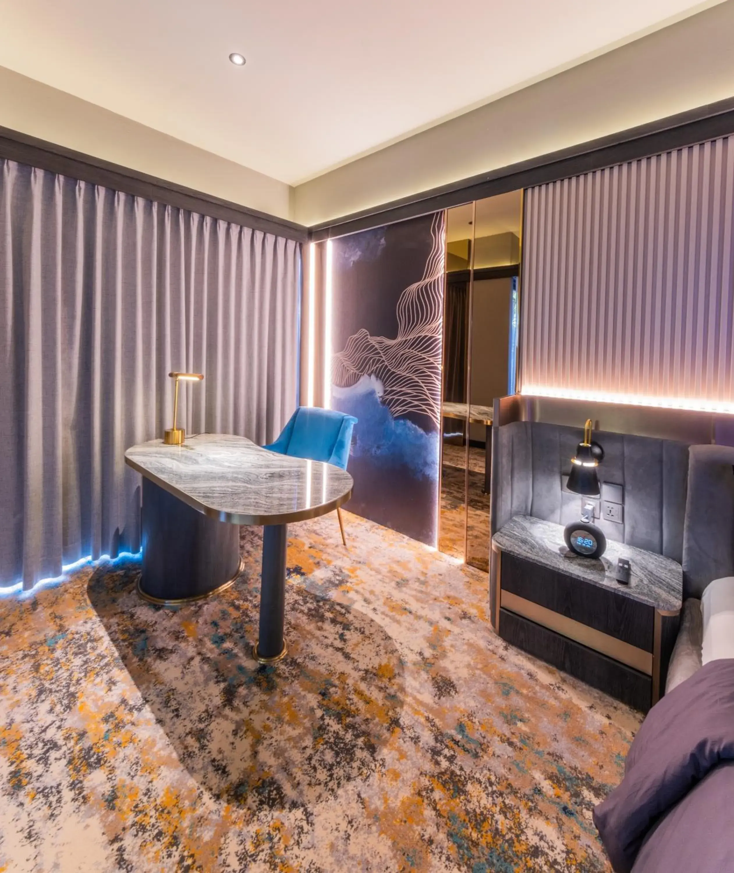 Bed in The All - Suite Pentacity Hotel Balikpapan Bed in The All - Suite Pentacity Hotel Balikpapan