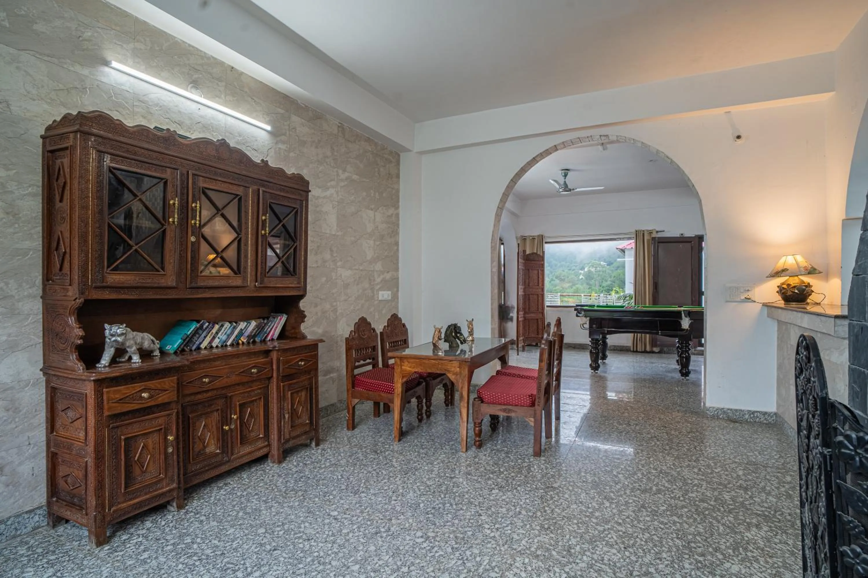 Lounge or bar in Captain Resorts