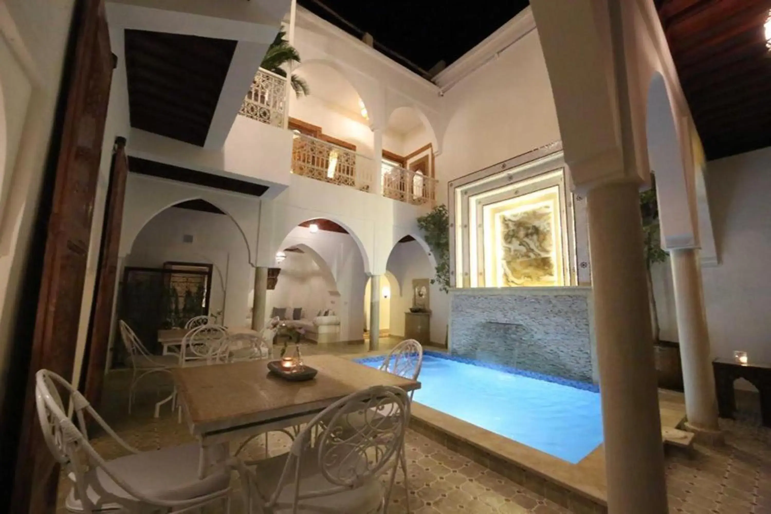 Deluxe Double or Twin Room in Riad Oum H&N Deluxe Double or Twin Room in Riad Oum H&N