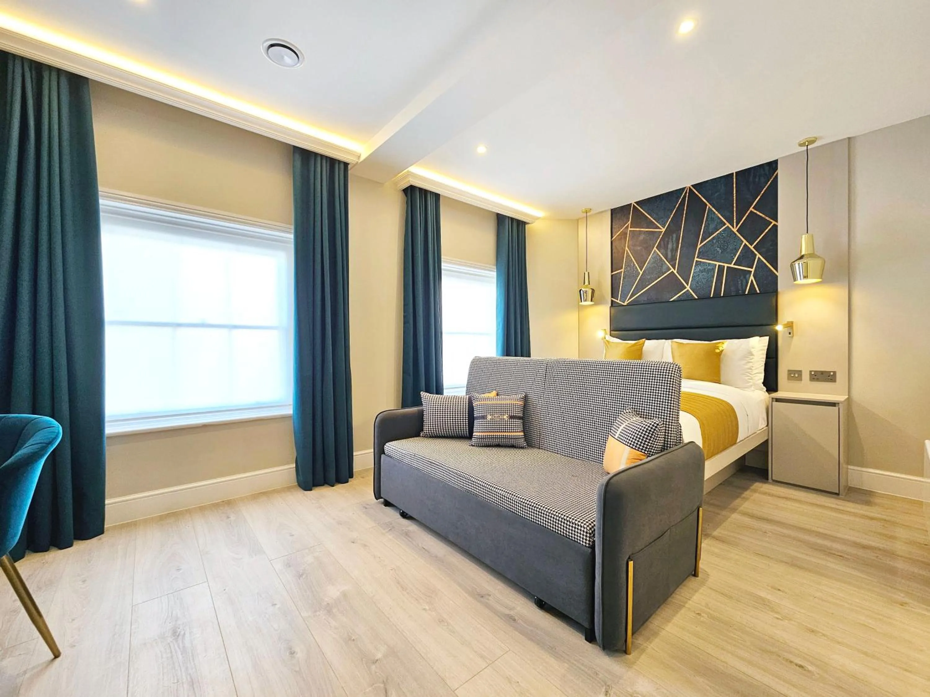 Bed in NOX Paddington