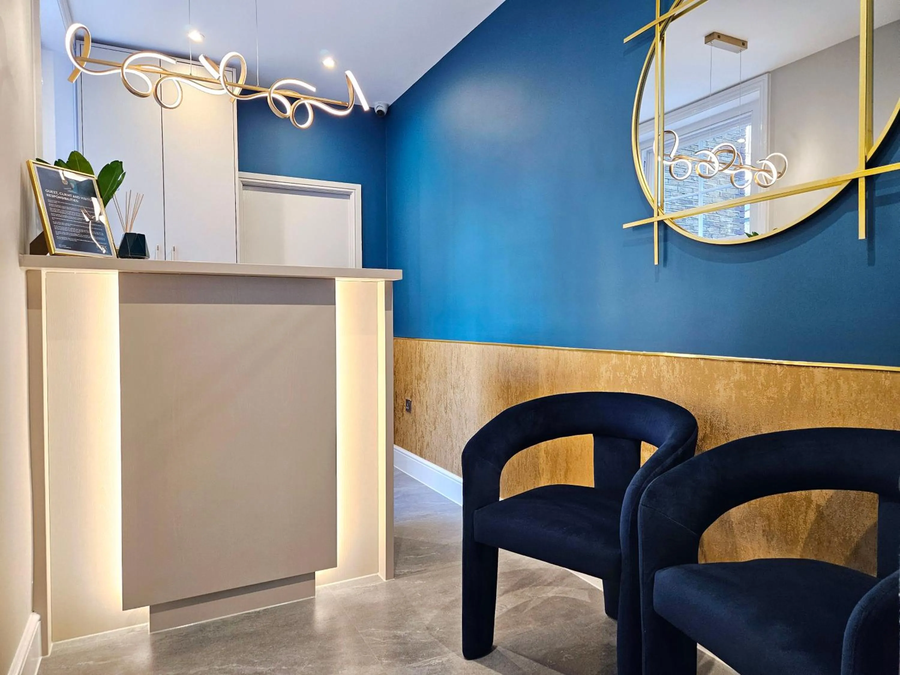 Lobby or reception in NOX Paddington