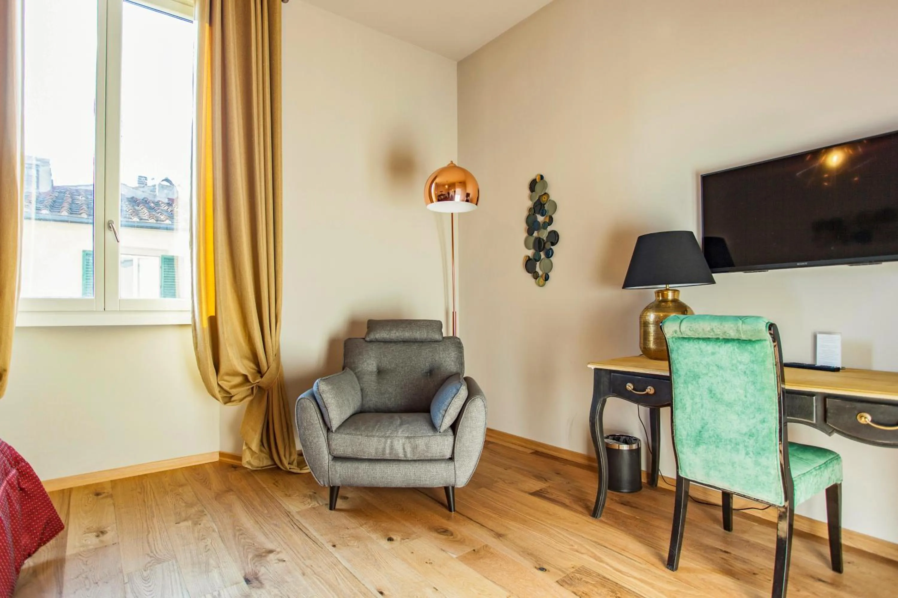 Decorative detail in Hotel St. James