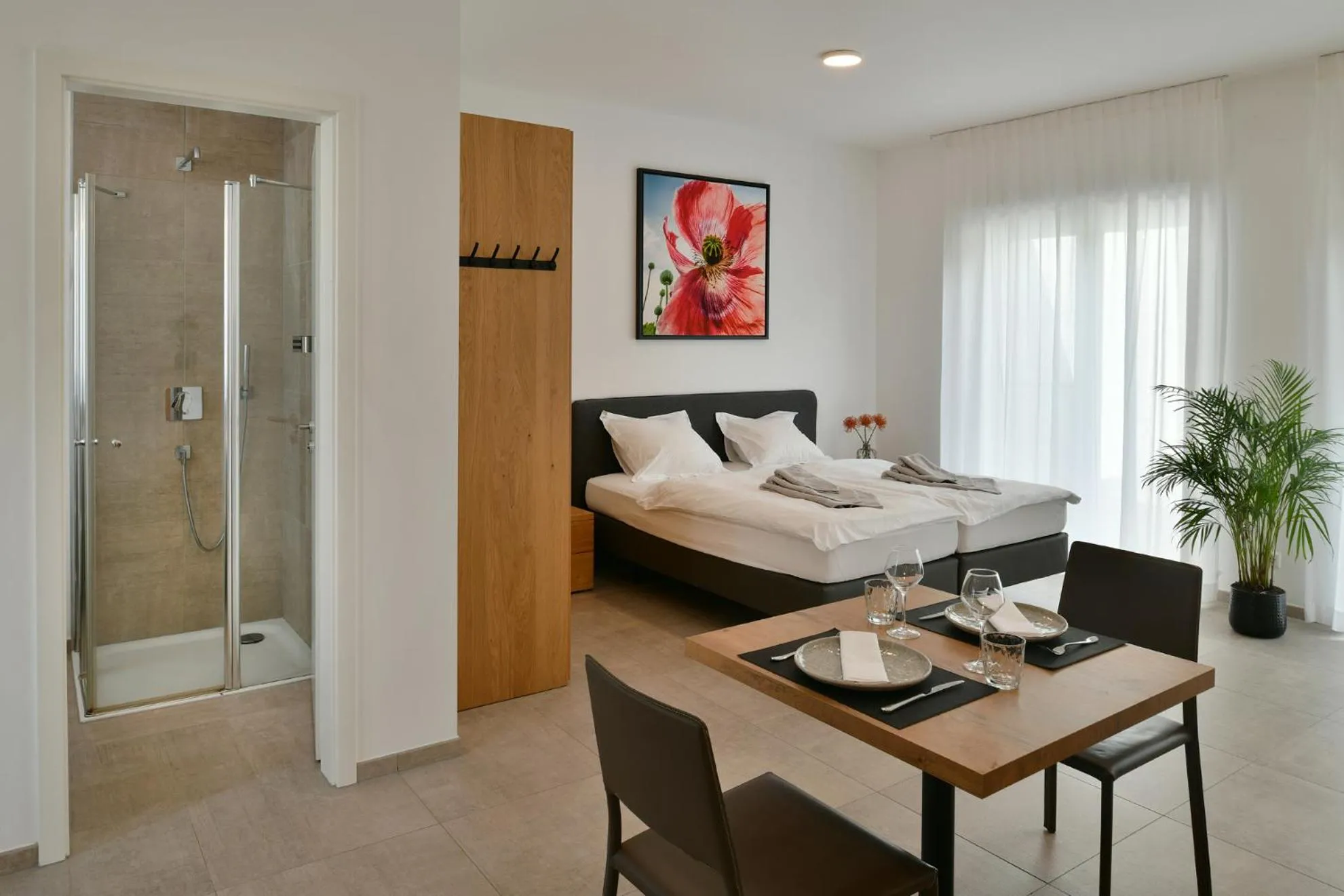 Bedroom, Bed in K-Stables