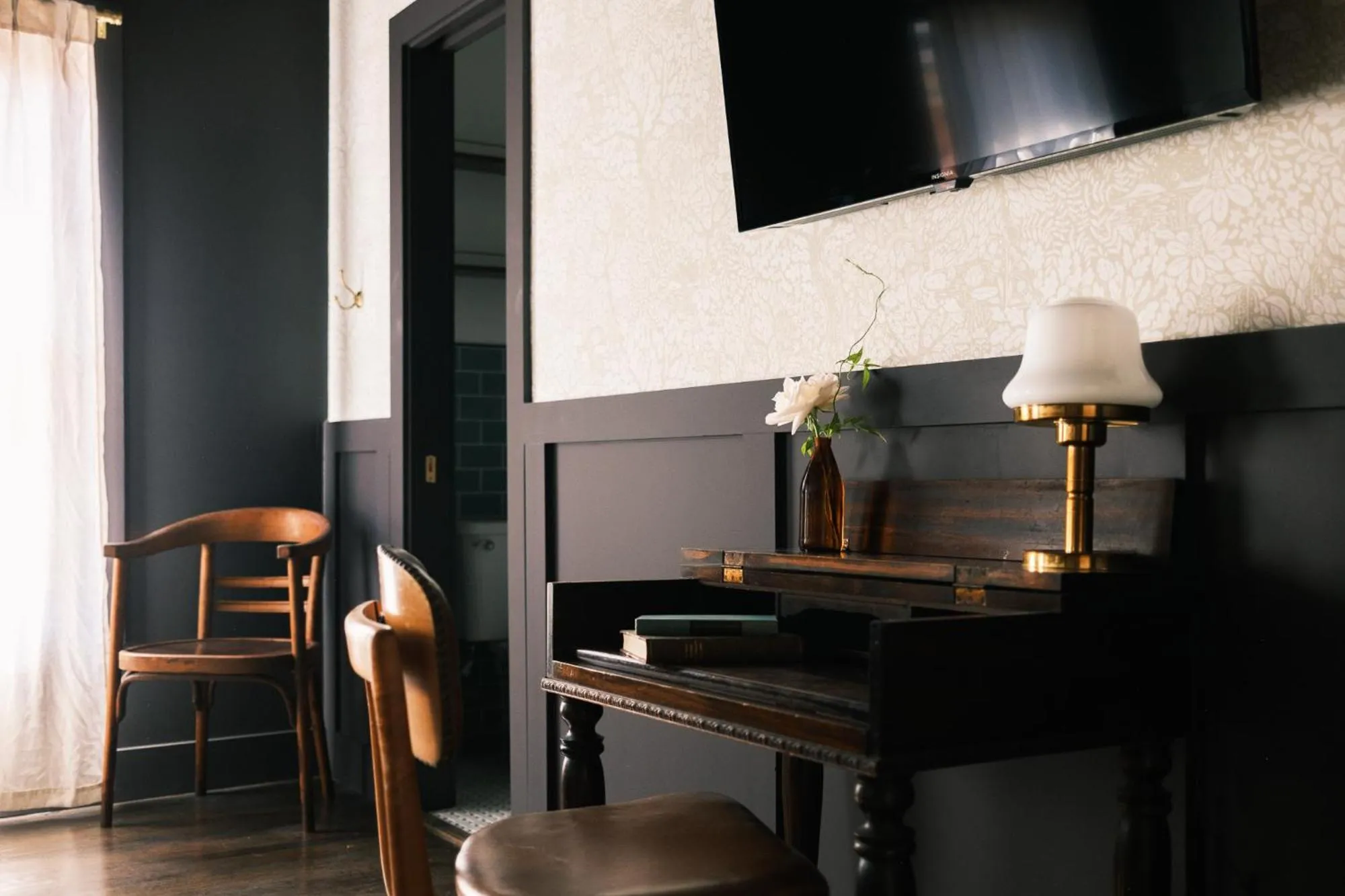 Seating area in The Madison Hotel