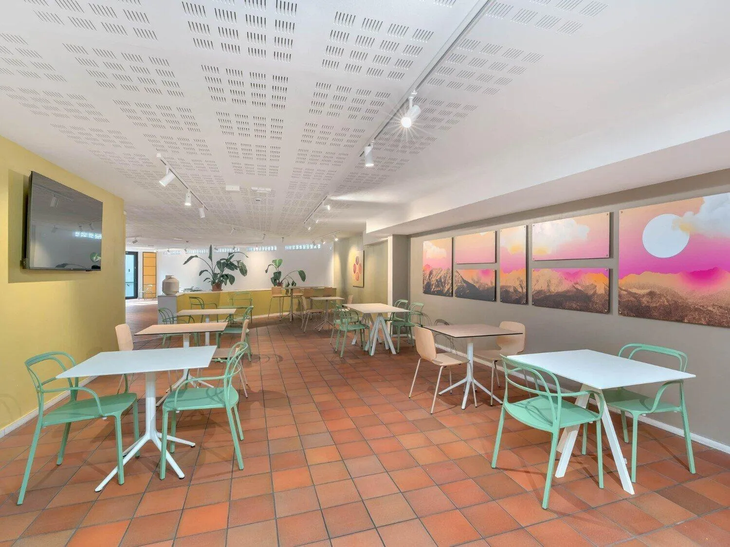 Balcony/Terrace in B&B HOTEL Alba