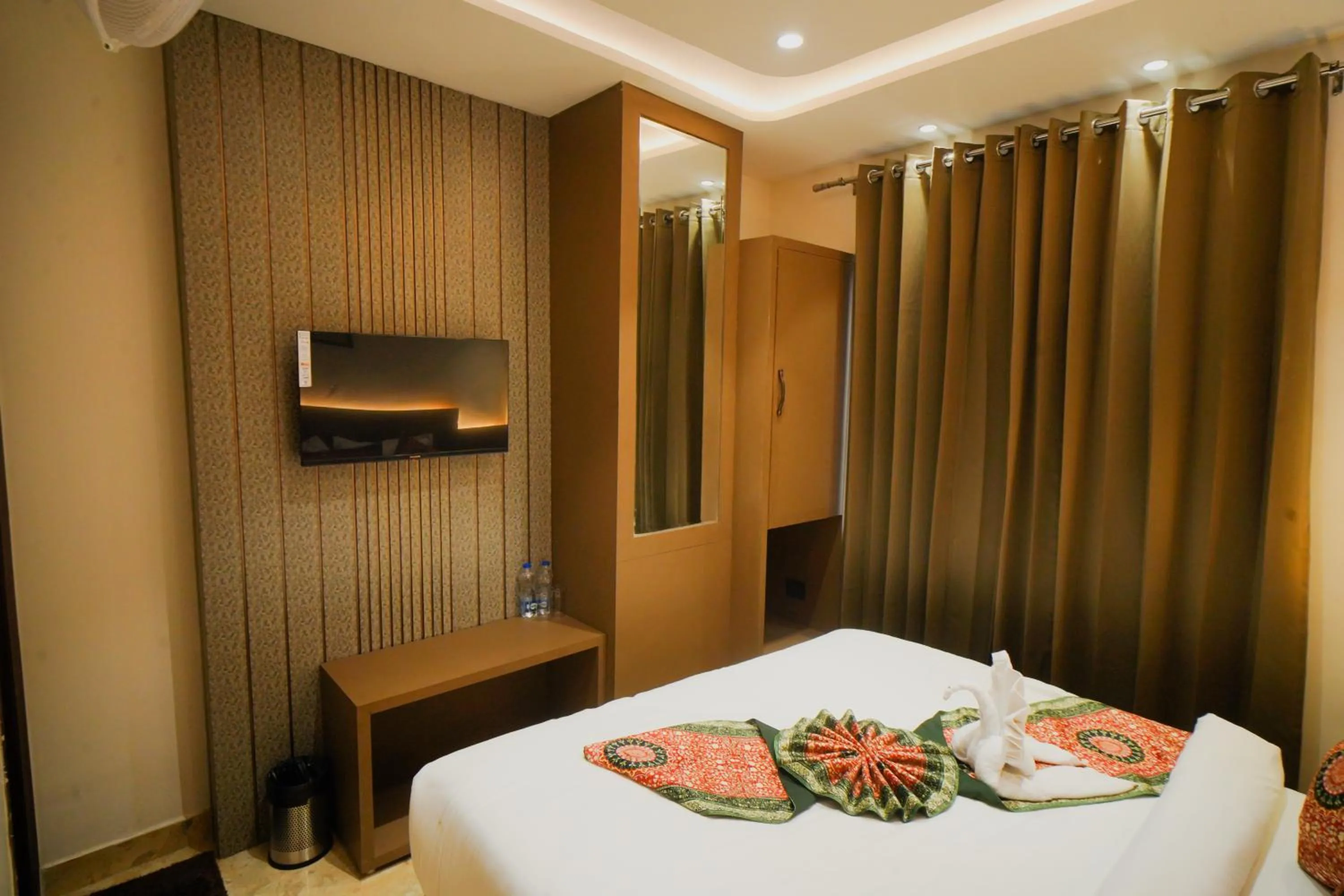 Hotel Ammison Inn & Suites