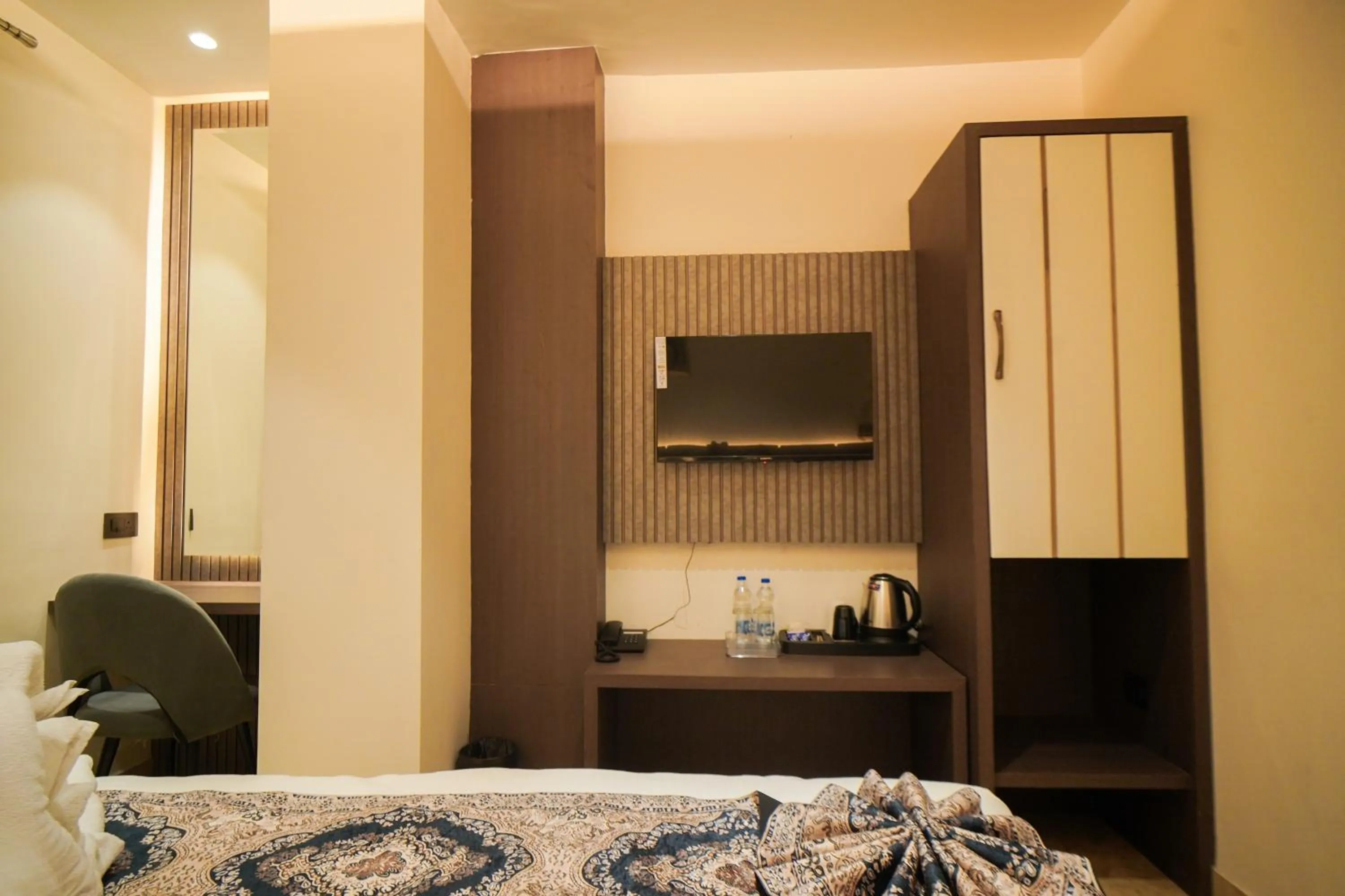 Bed in Hotel Ammison Inn & Suites