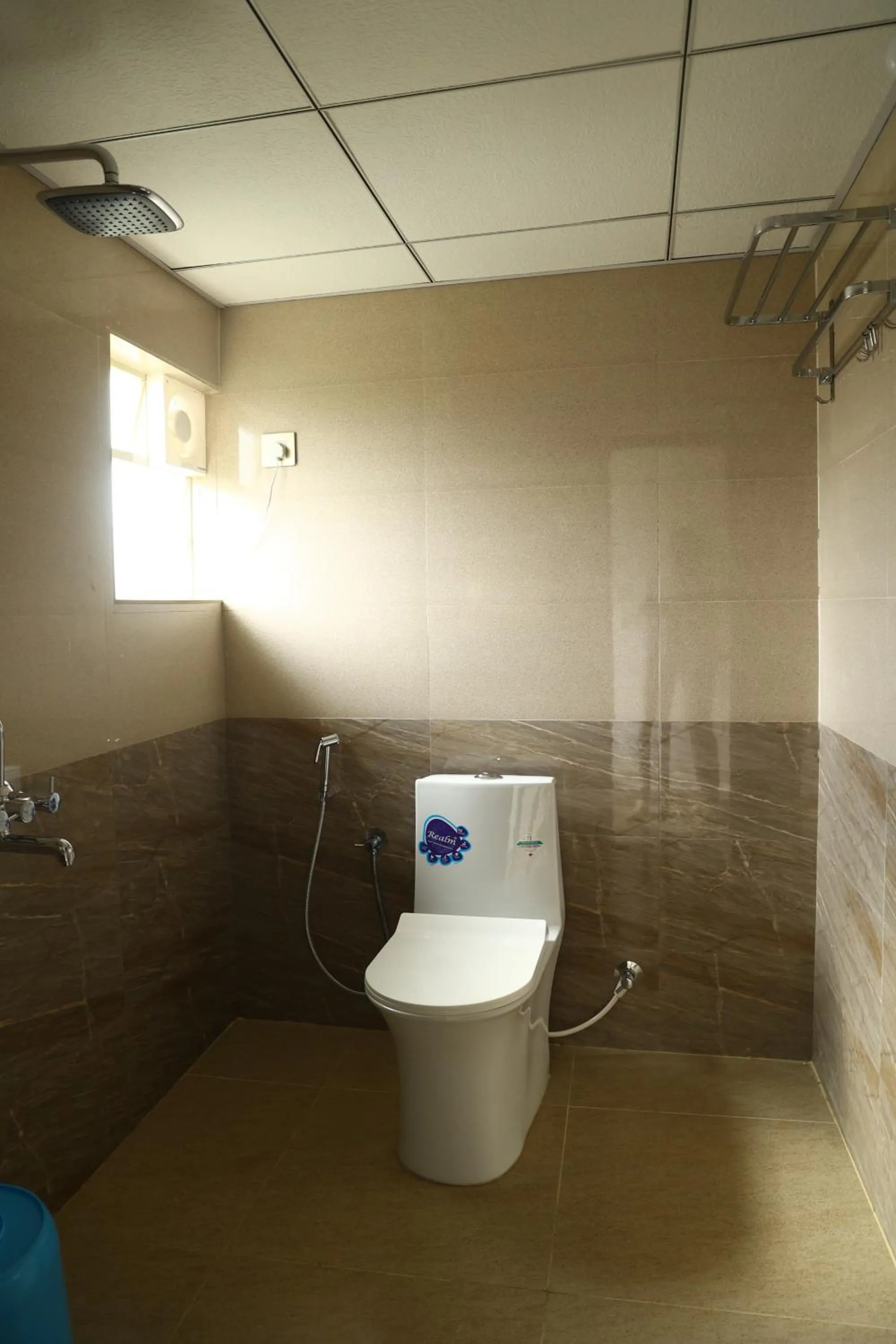 Bathroom in Grand Tamim Hotel