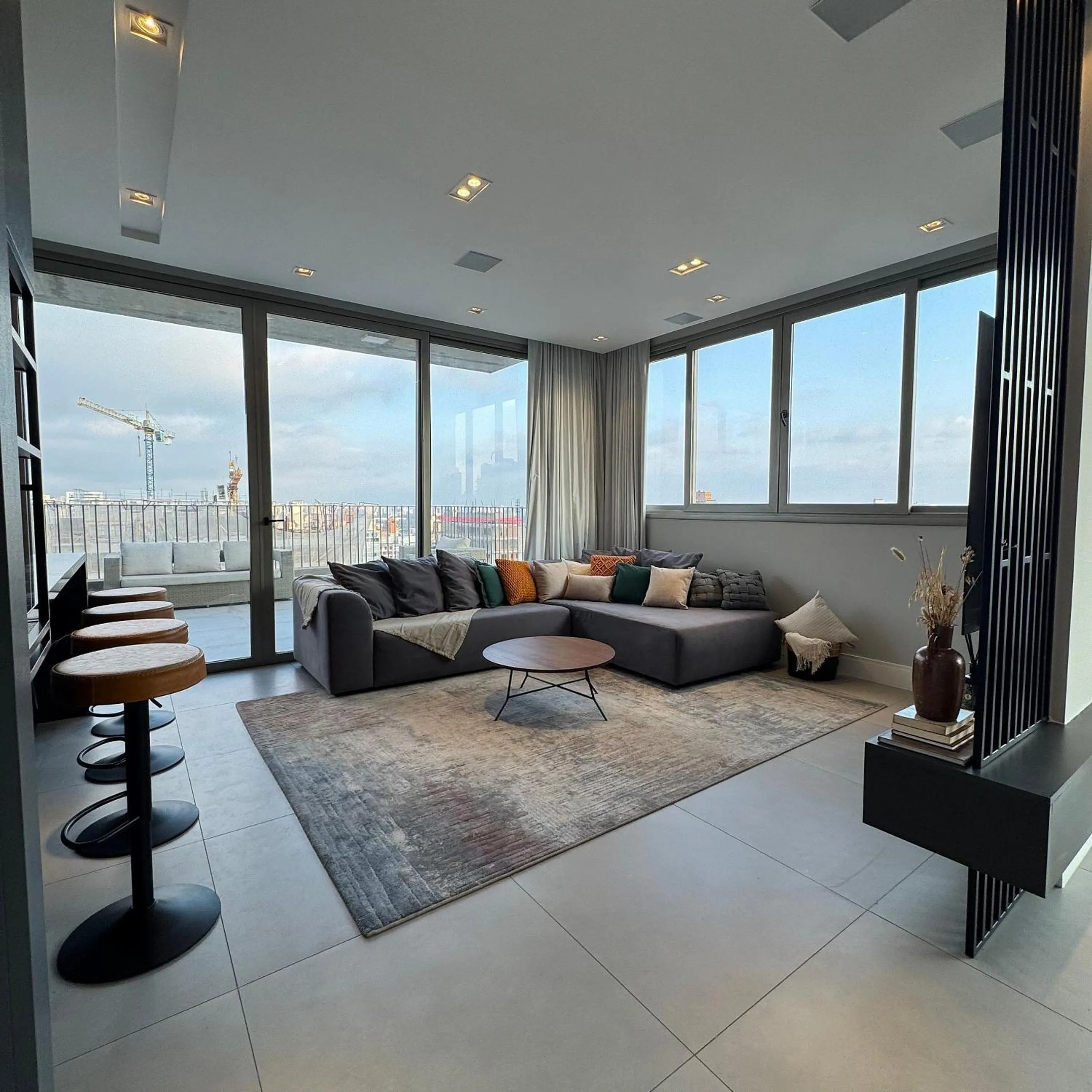 Penthouse Prime - Jardins