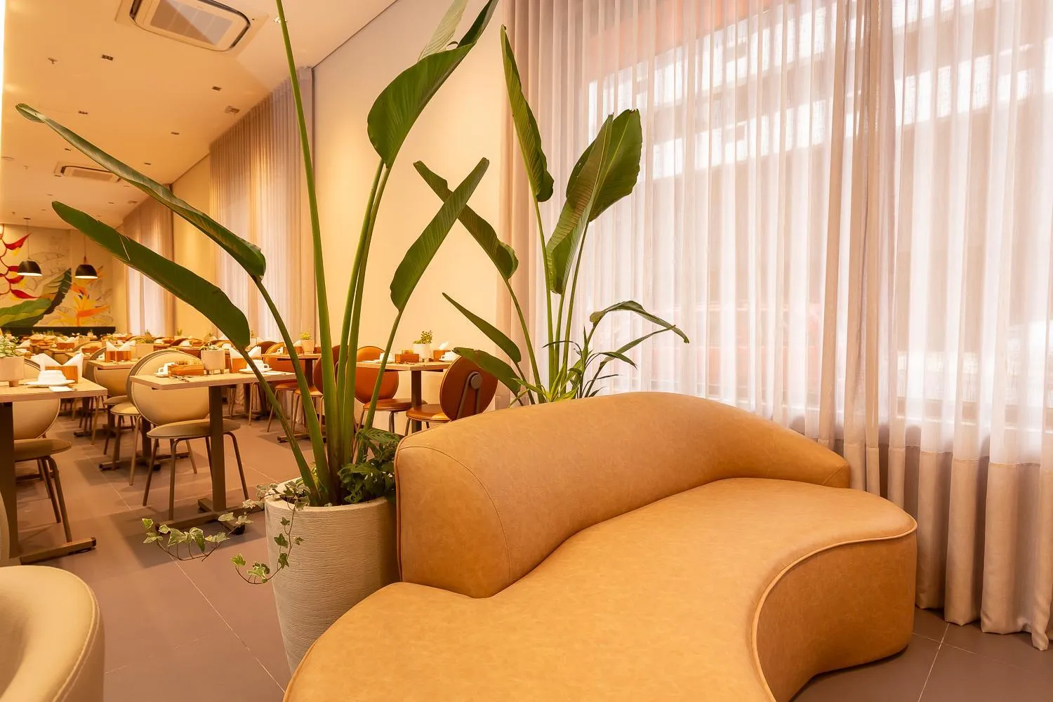 Hotel Roochelle Convention By Nobile