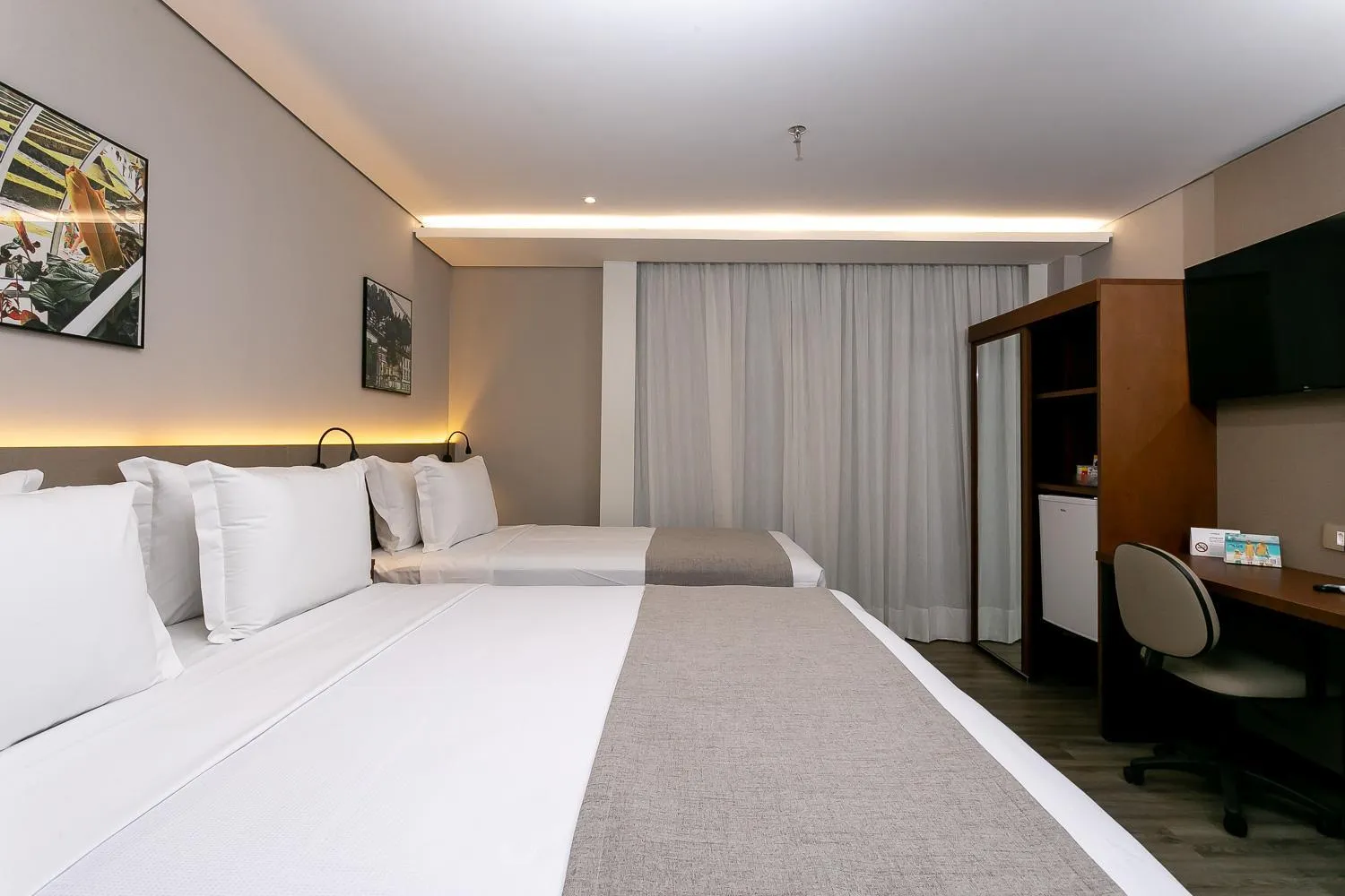 Bed in Hotel Roochelle Convention By Nobile