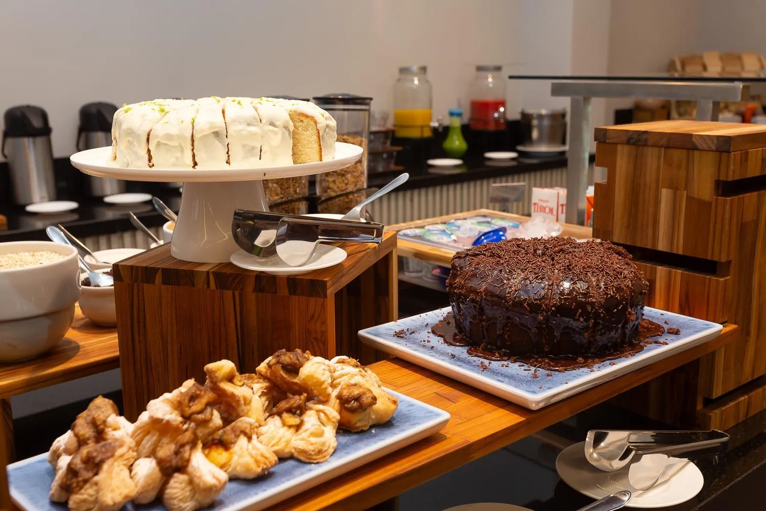 Buffet breakfast in Hotel Roochelle Convention By Nobile