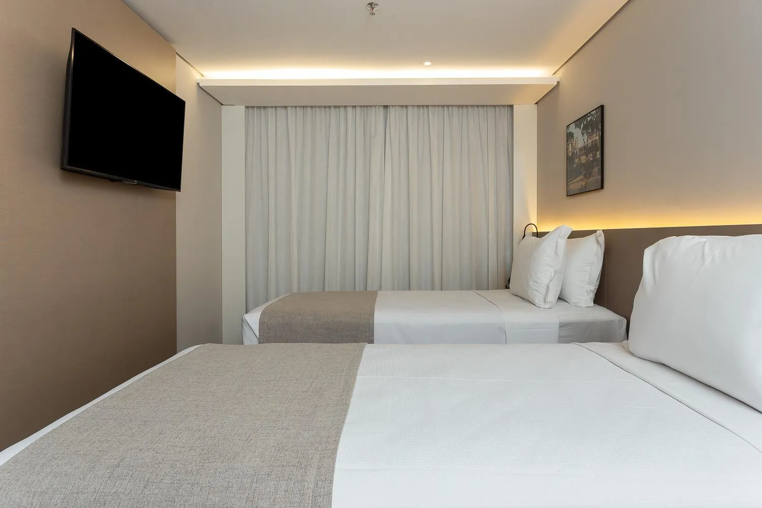 Bed in Hotel Roochelle Convention By Nobile