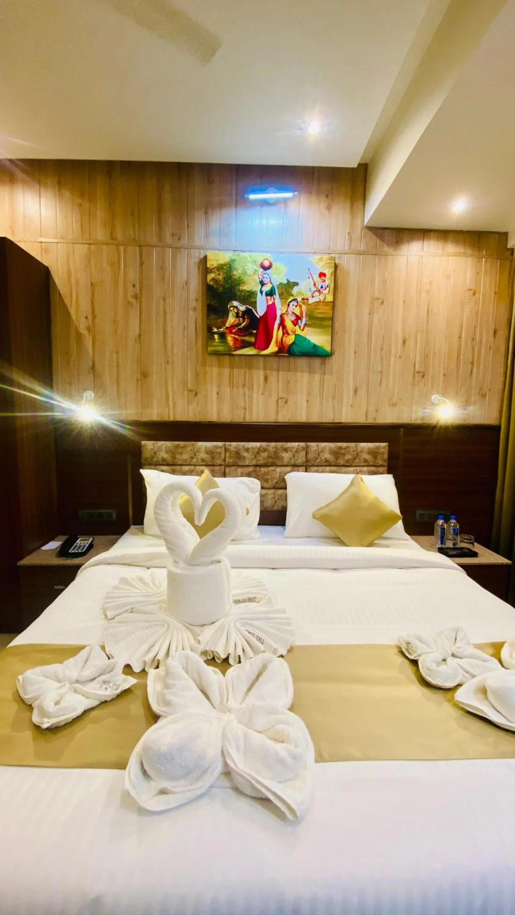 THE CLAN HOTEL - VIJAY NAGAR Indore