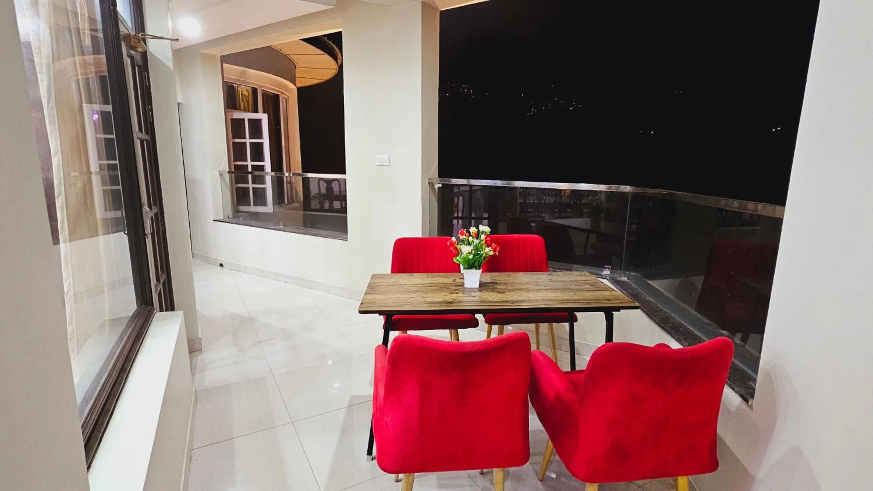 Seating area in Hydrangea Heights by PTW Hotels