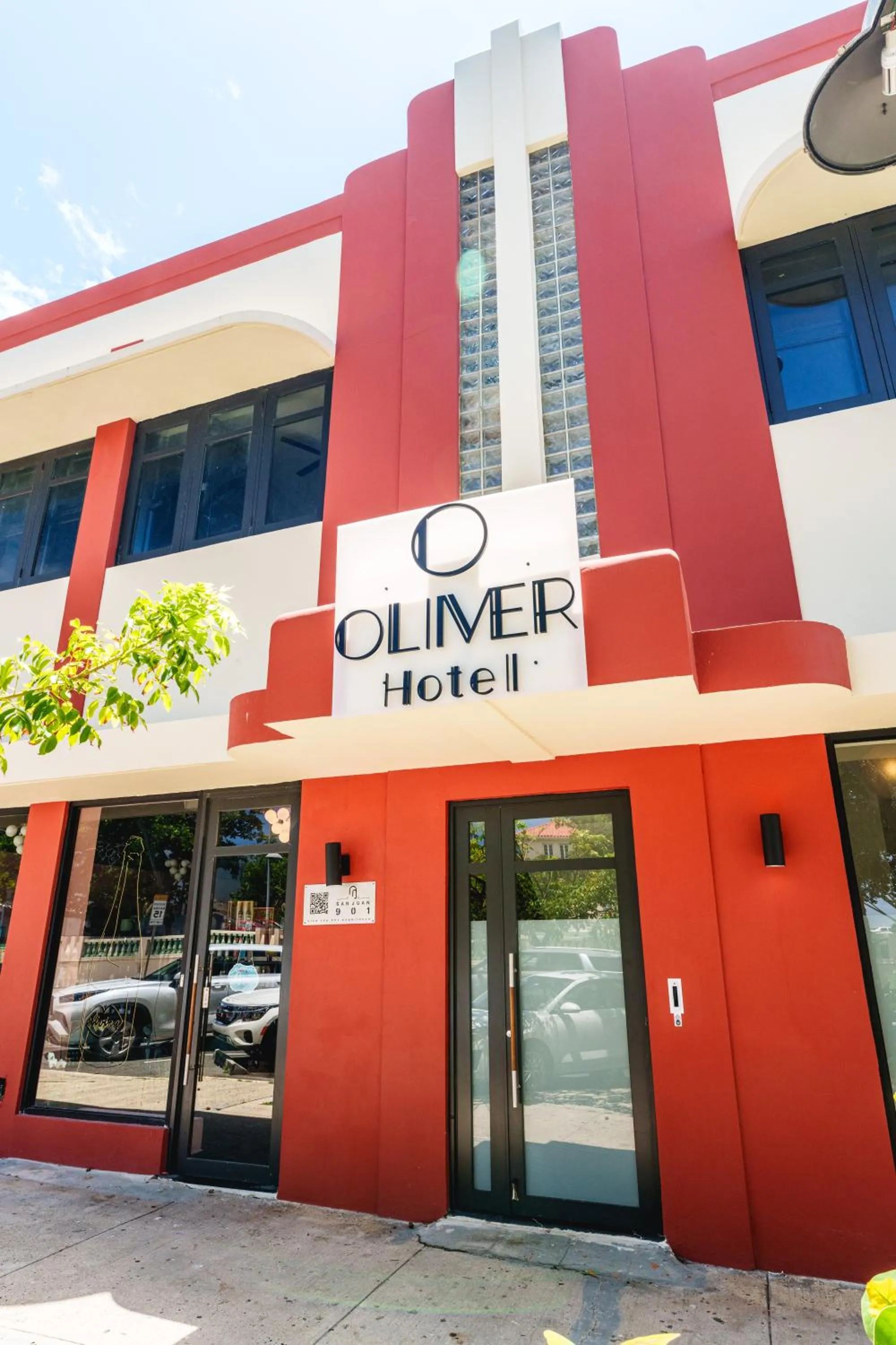 Property building in The Oliver Hotel