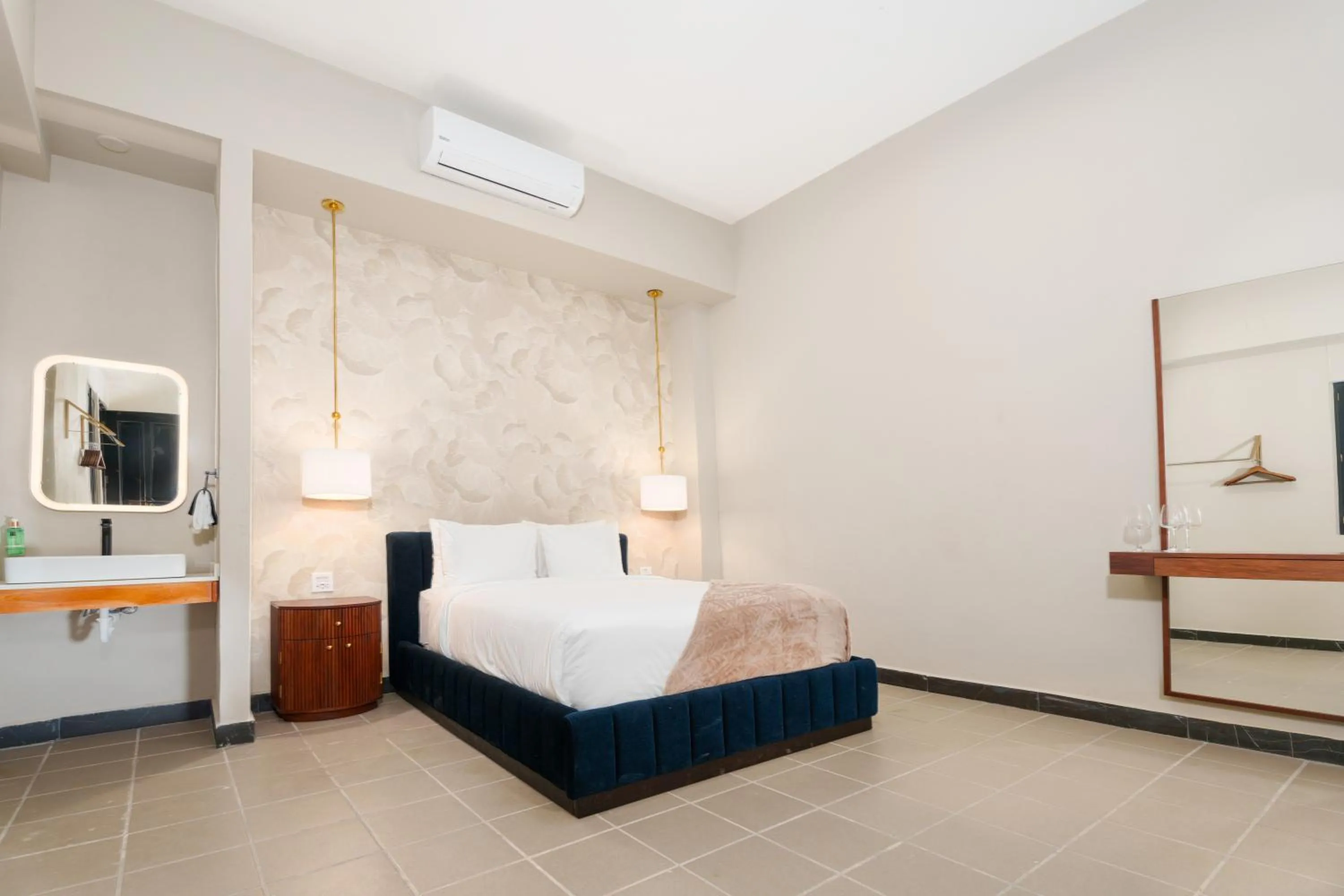 Bedroom, Bed in The Oliver Hotel