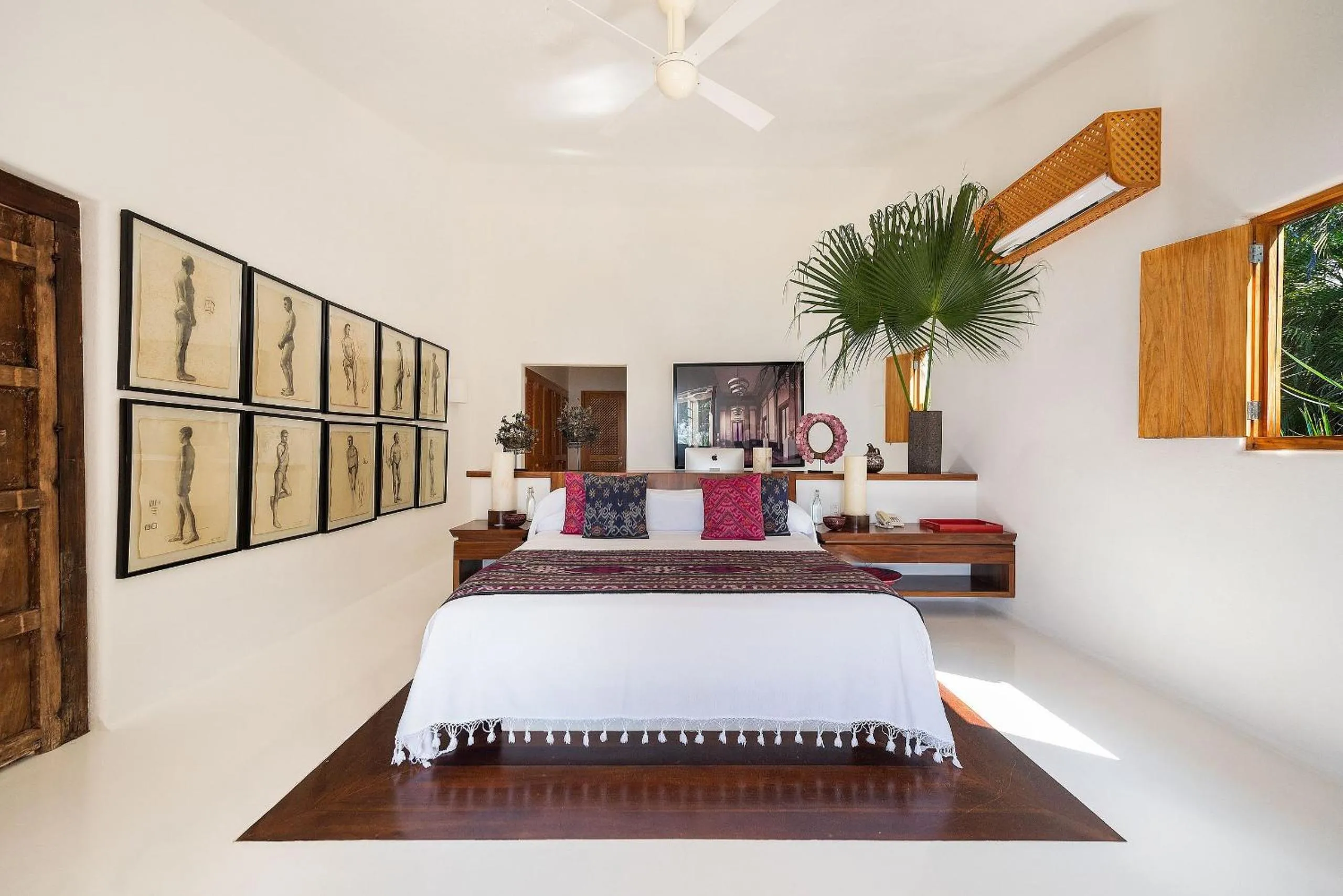 View (from property/room), Bed in Casa Aries, Careyes