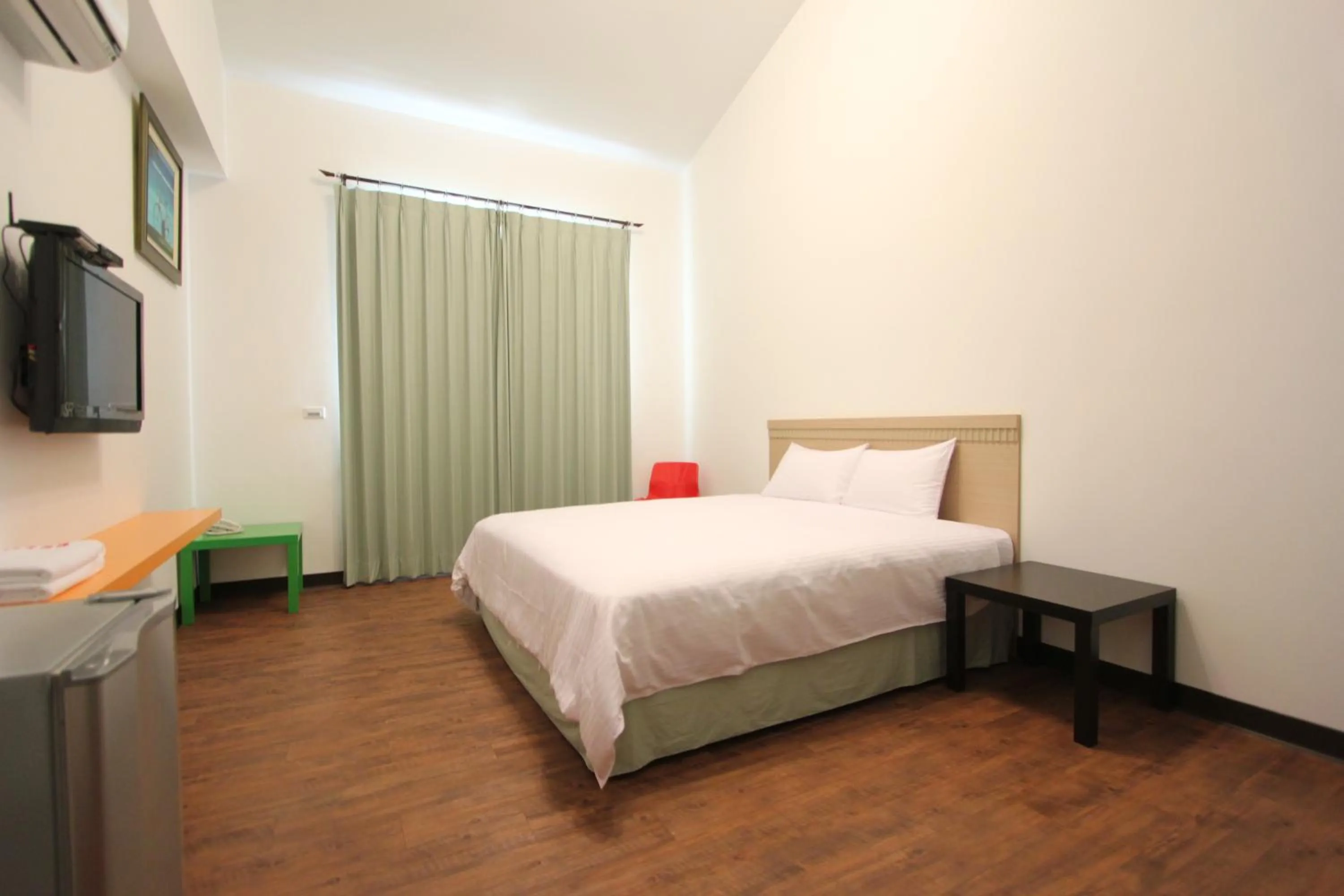 Photo of the whole room in Otousann B&B