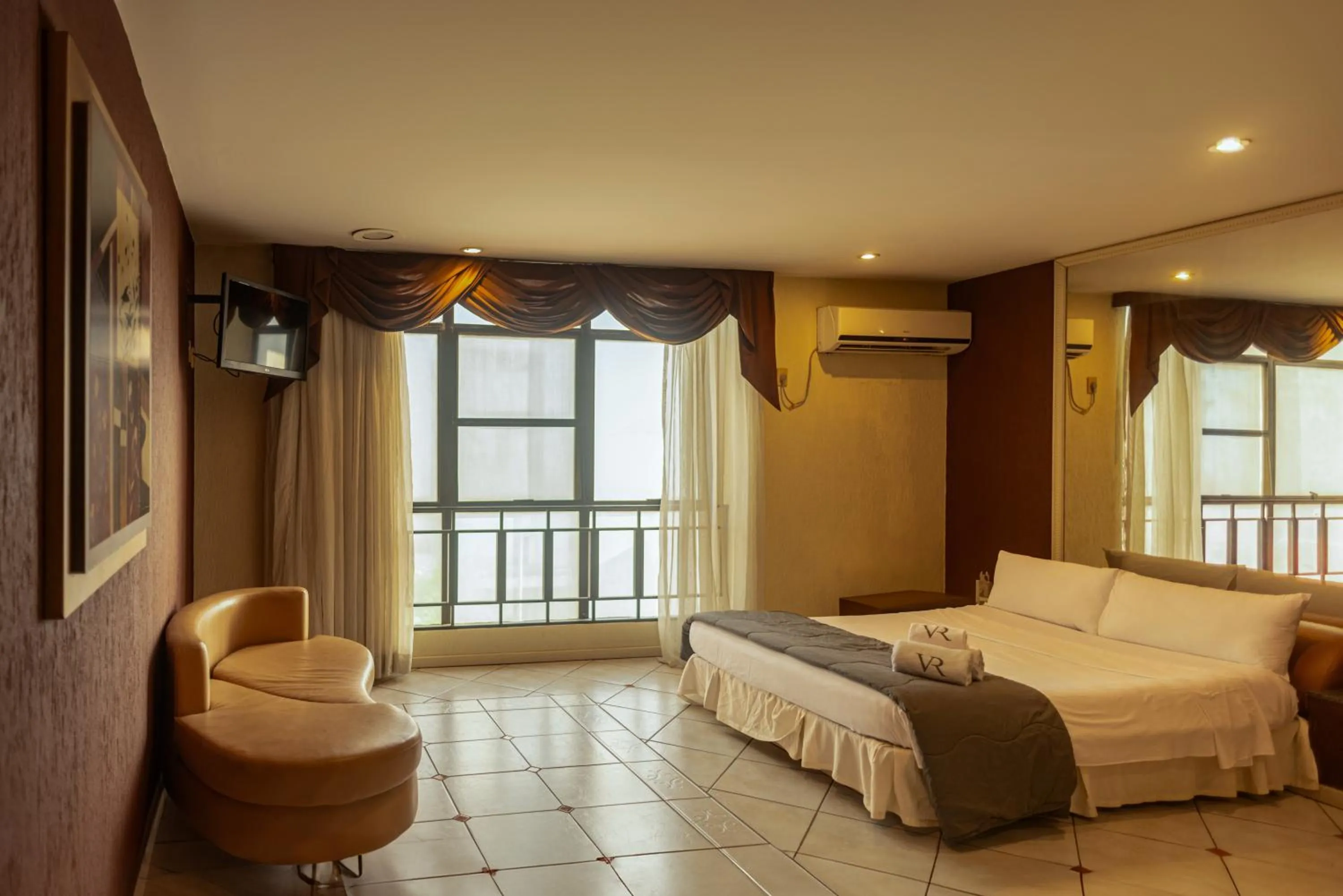 Bed in Hotel Villa Reggia