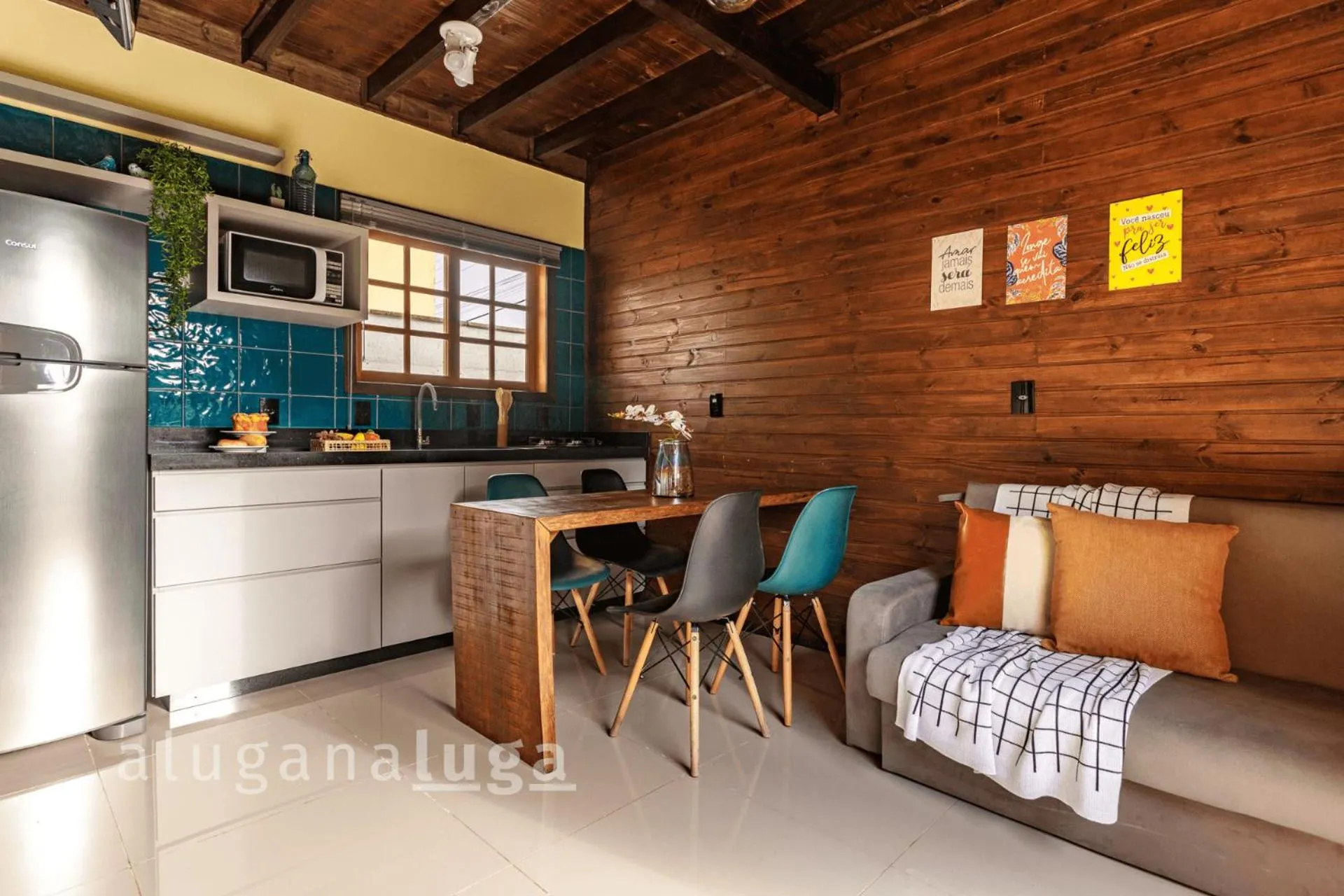 Ogram Houses espaço completo com jacuzzi + Praia