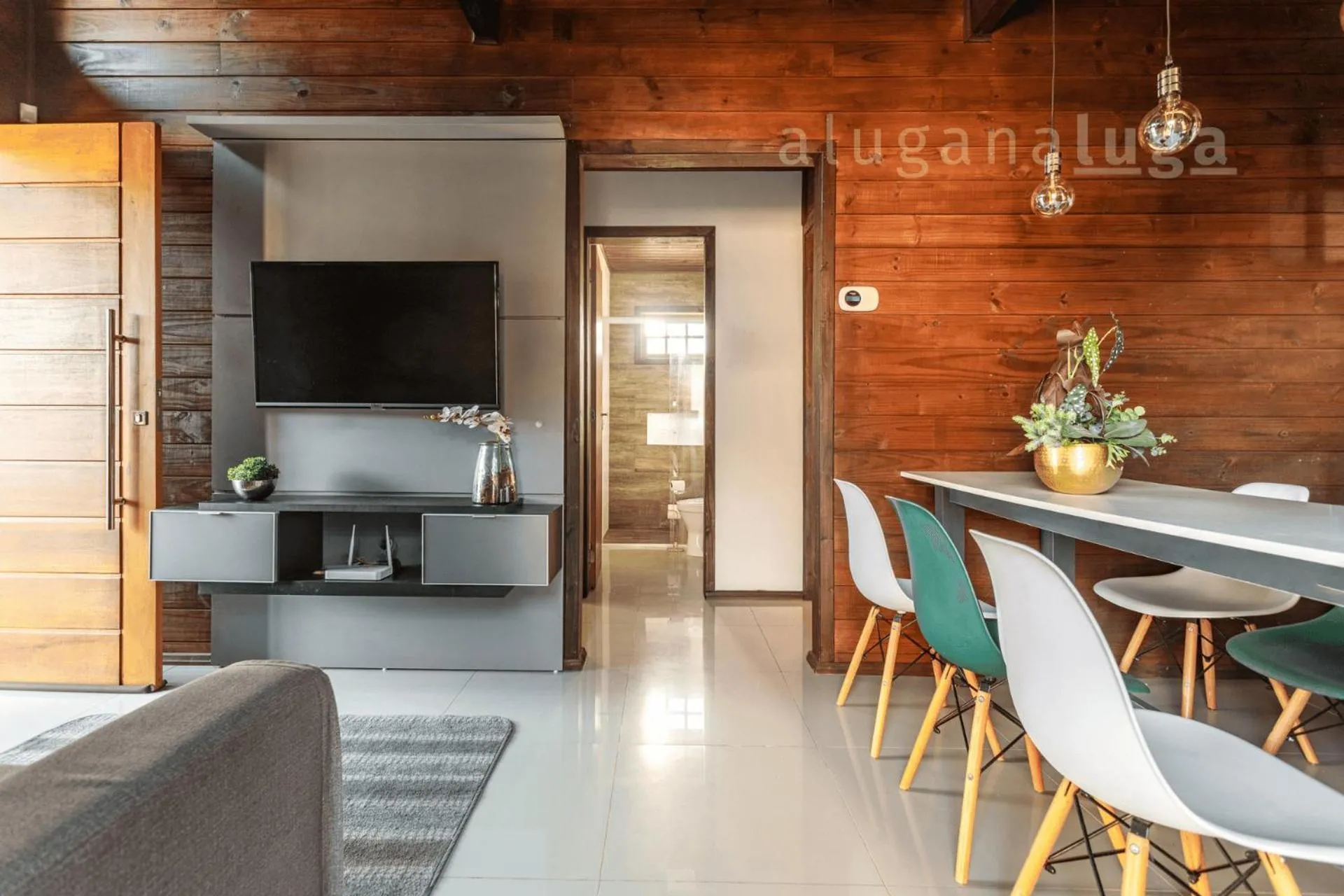 Ogram Houses espaço completo com jacuzzi + Praia