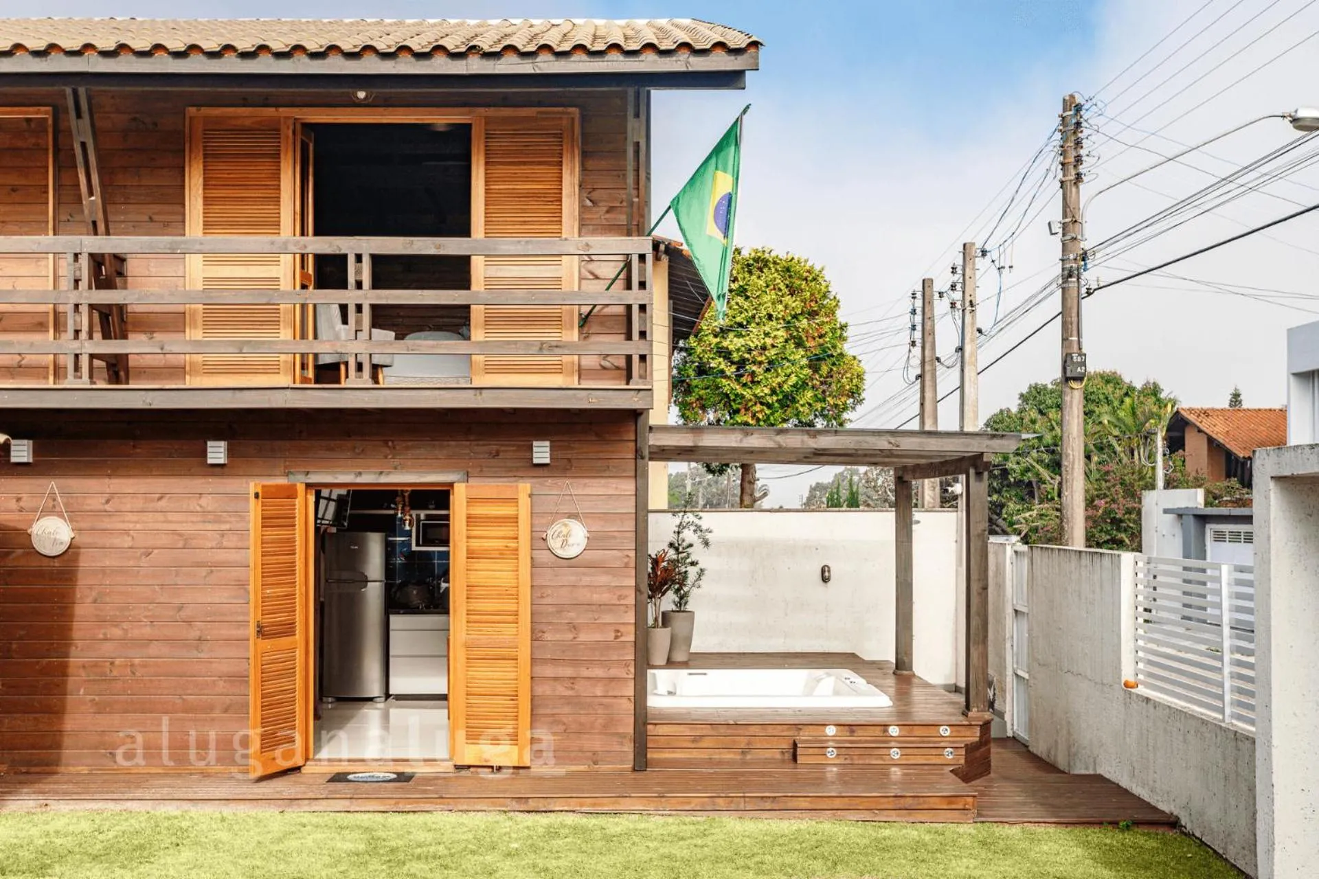 Ogram Houses espaço completo com jacuzzi + Praia