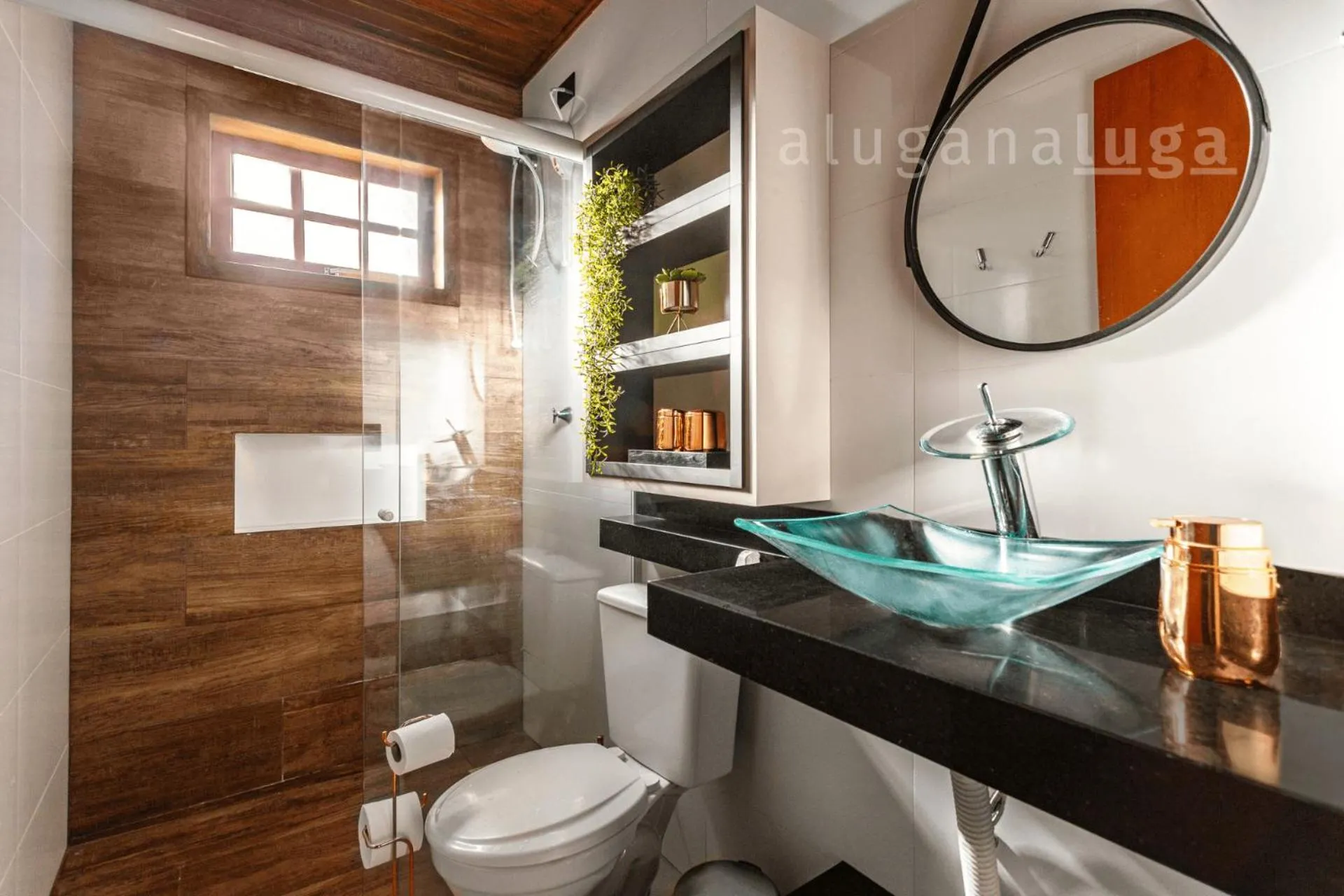 Ogram Houses espaço completo com jacuzzi + Praia
