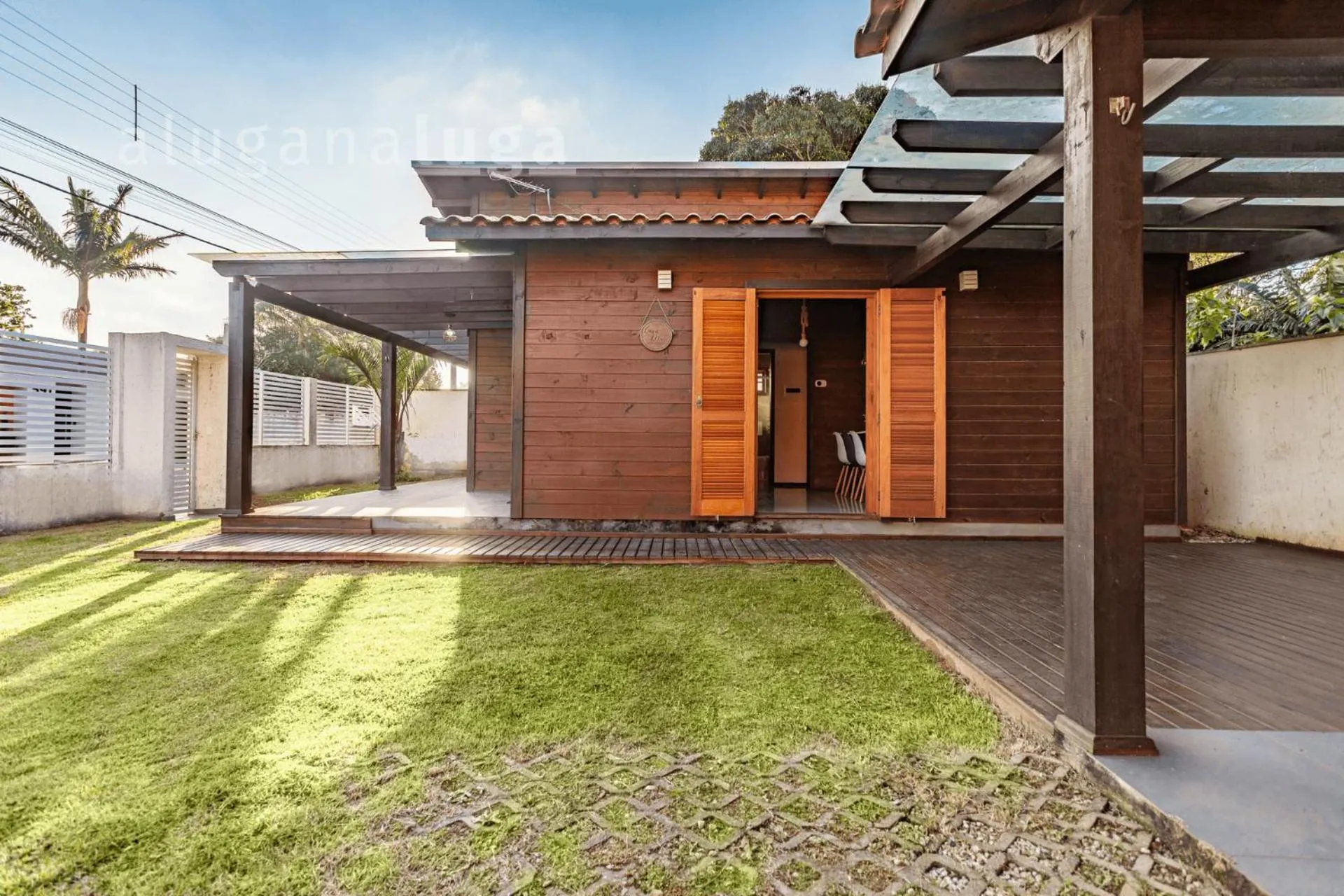 Ogram Houses espaço completo com jacuzzi + Praia