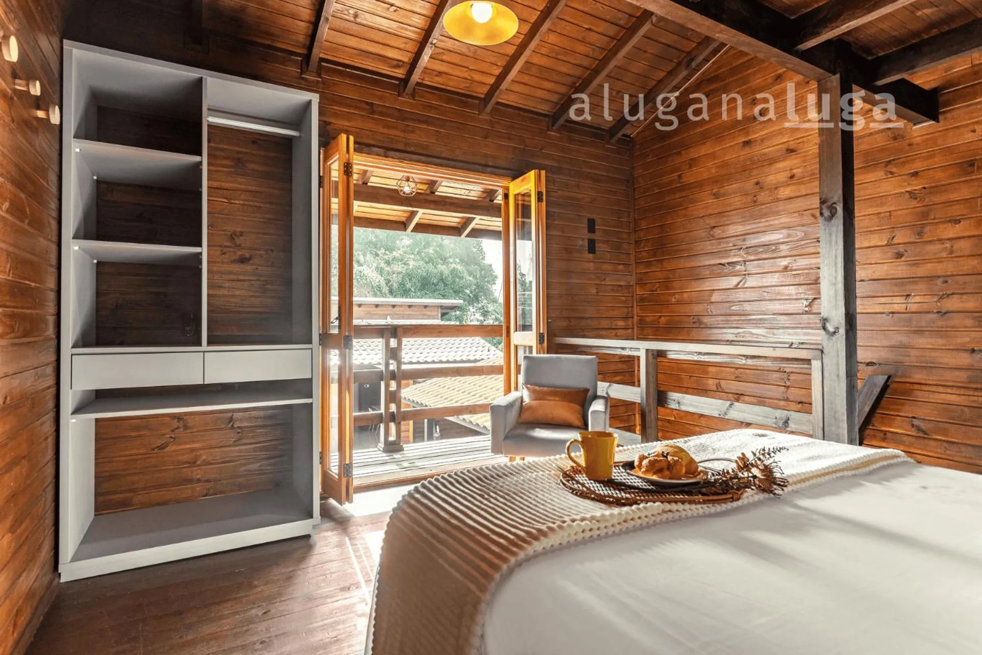 Bed in Ogram Houses espaço completo com jacuzzi + Praia