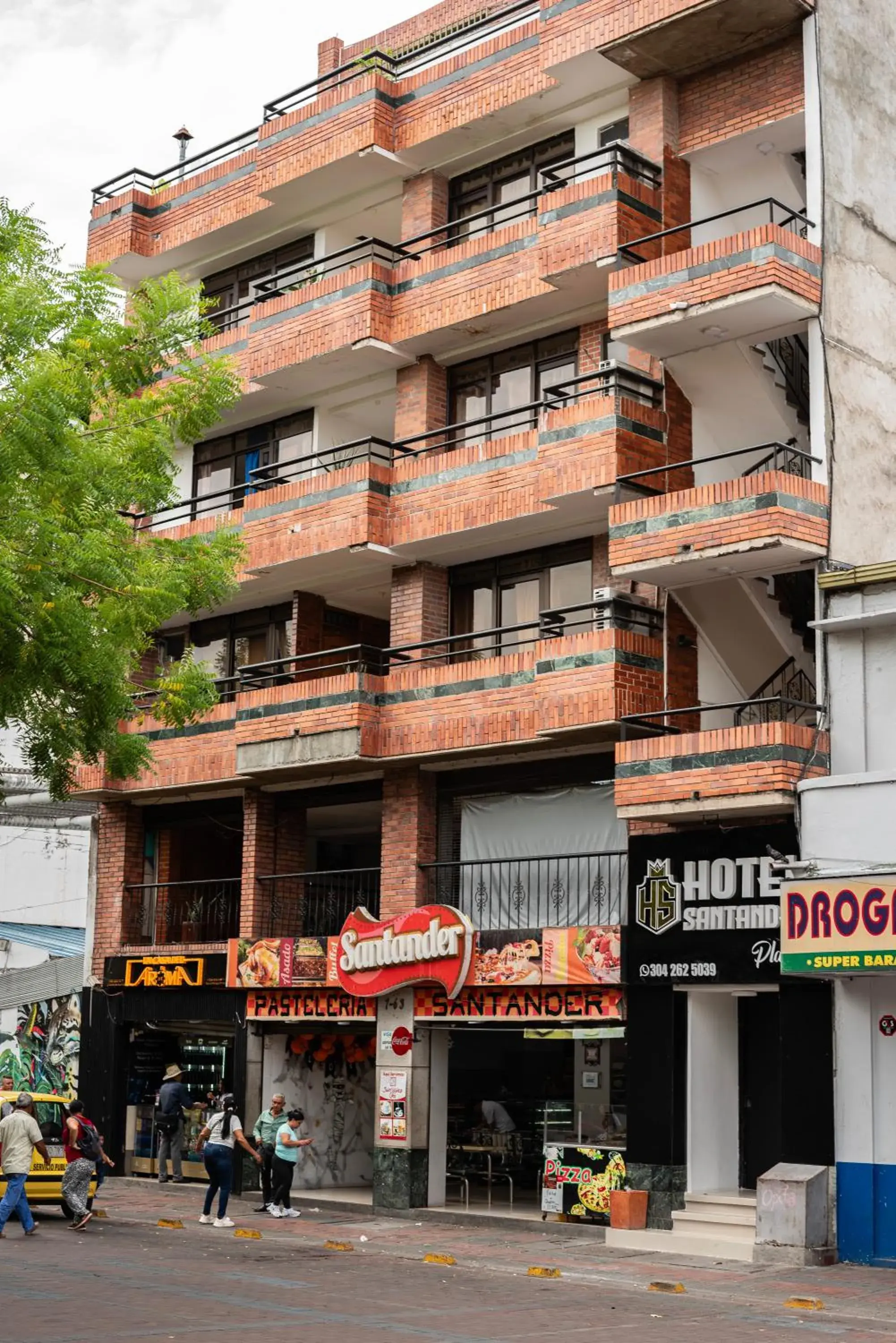 Property building in Hotel Santander Plaza Property building in Hotel Santander Plaza