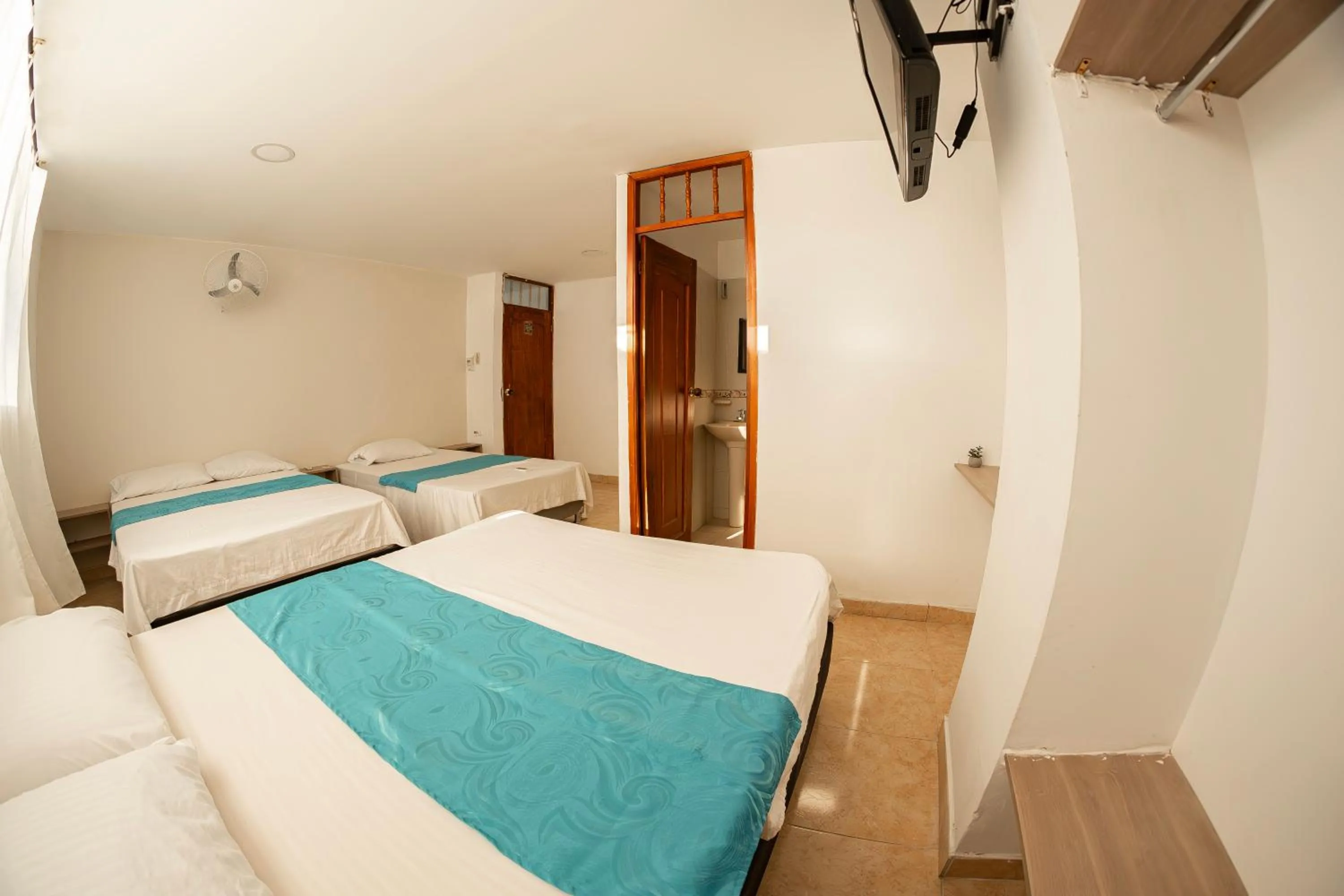 Bed in Hotel Santander Plaza