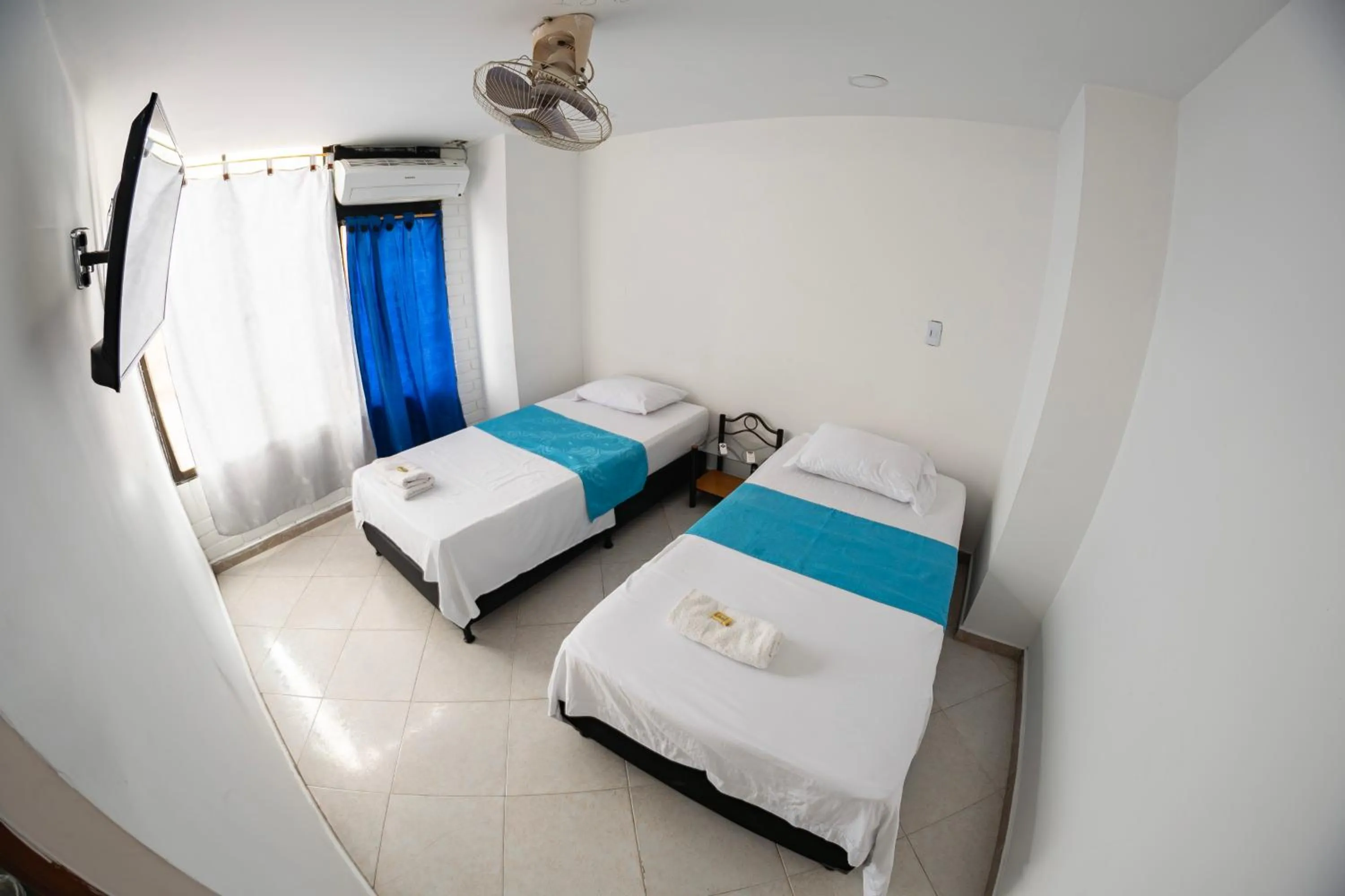 Bed in Hotel Santander Plaza