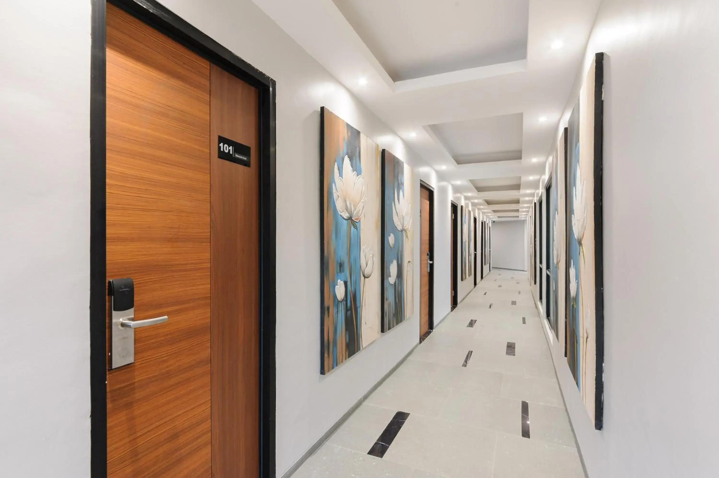 Property building in BALE Puri Property building in BALE Puri