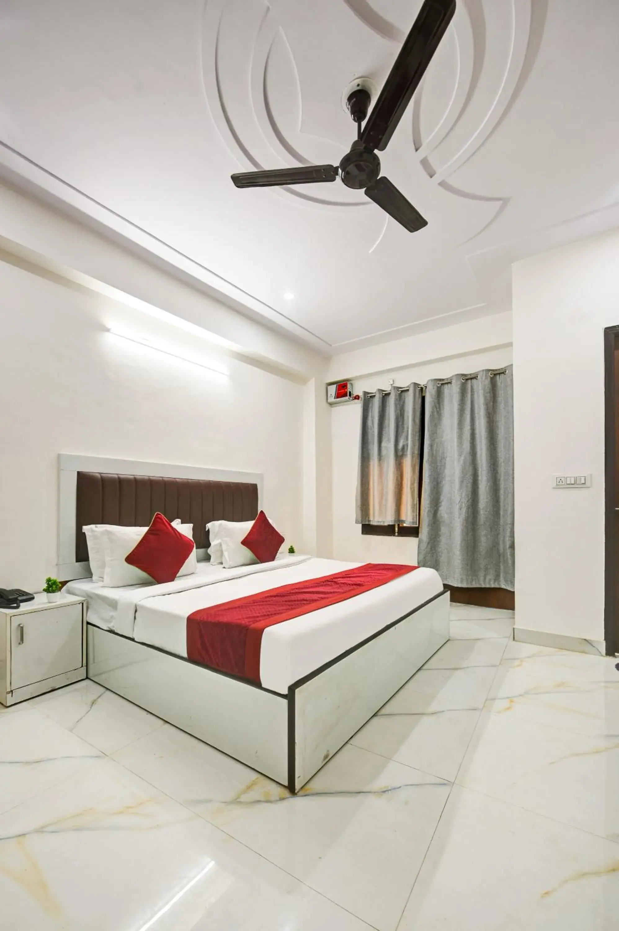 Bed in Hotel Krishna Tower Bed in Hotel Krishna Tower