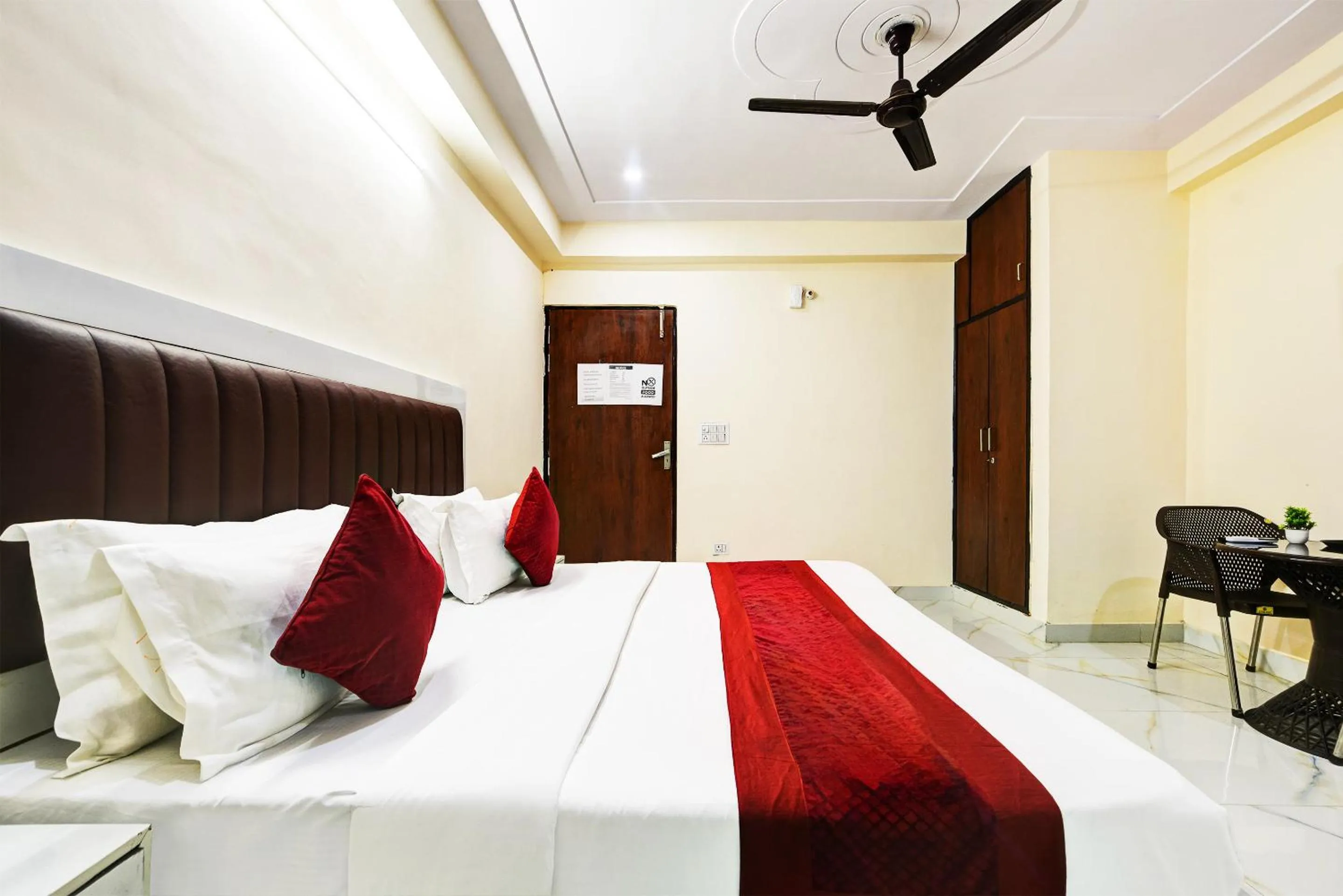 Photo of the whole room, Bed in Hotel Krishna Tower