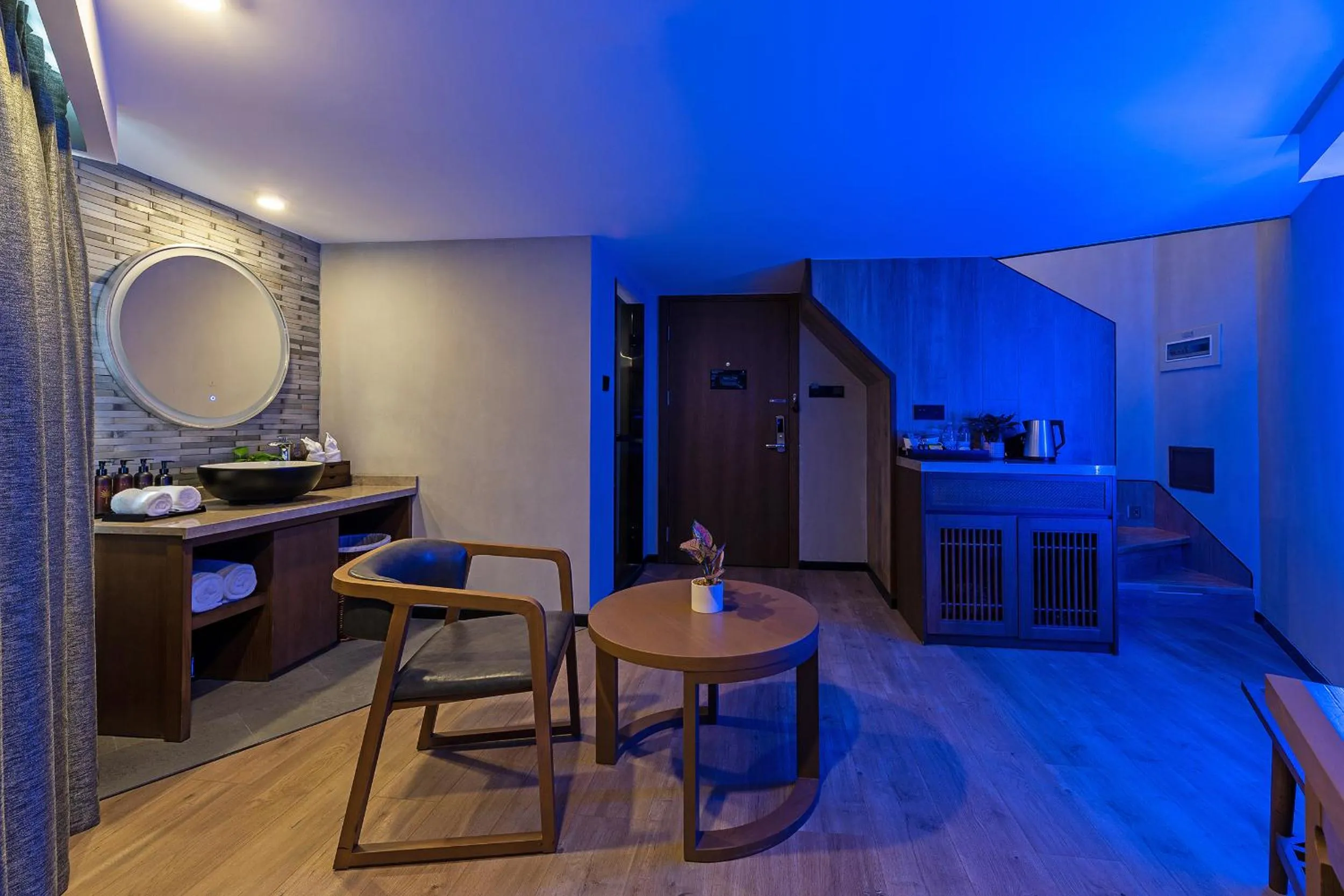 Seating area in Mehood Lestie, Xiamen Zhongshan Road Pedestrian Street