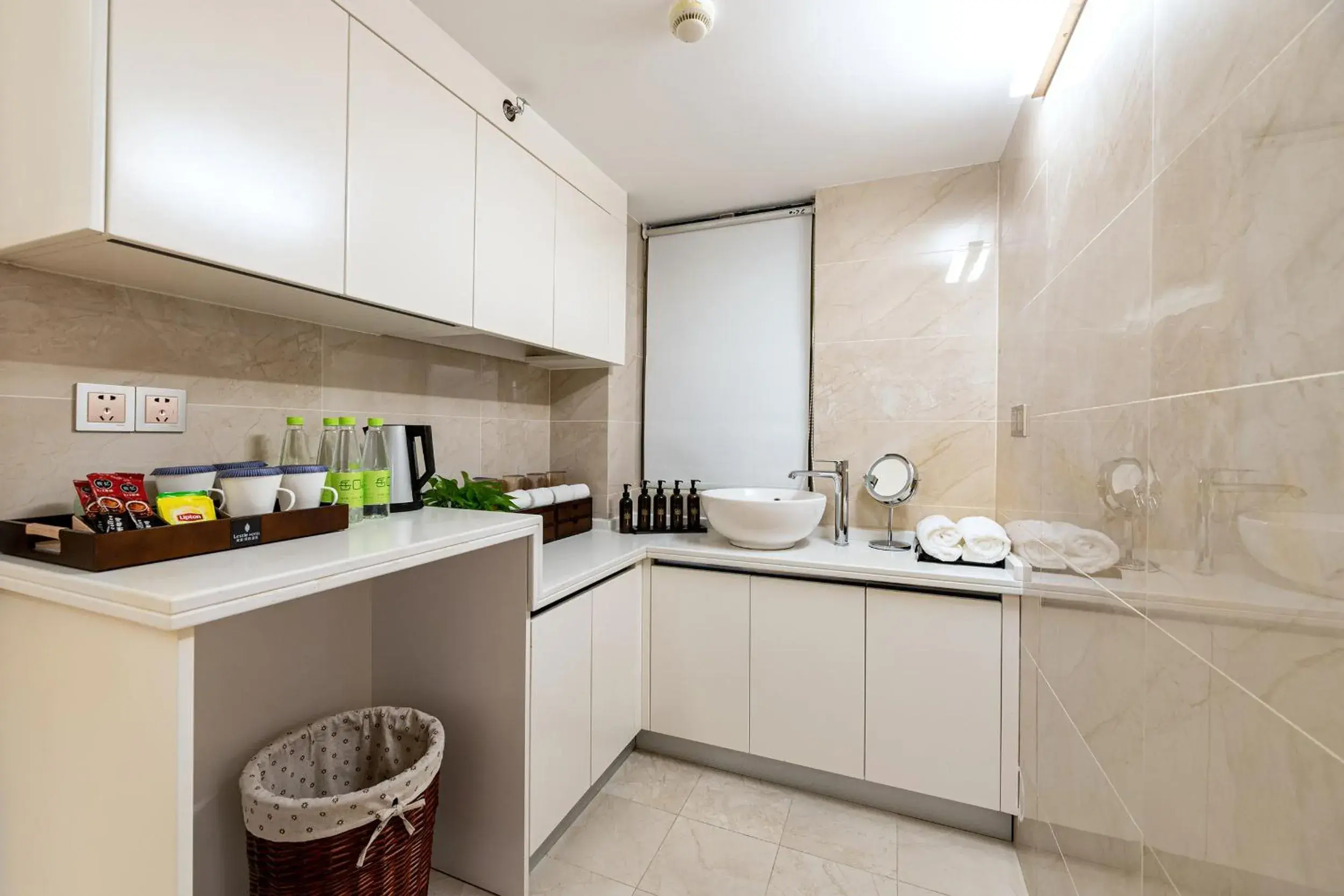 Elegant Loft Twin Room in Mehood Lestie, Xiamen Zhongshan Road Pedestrian Street Elegant Loft Twin Room in Mehood Lestie, Xiamen Zhongshan Road Pedestrian Street