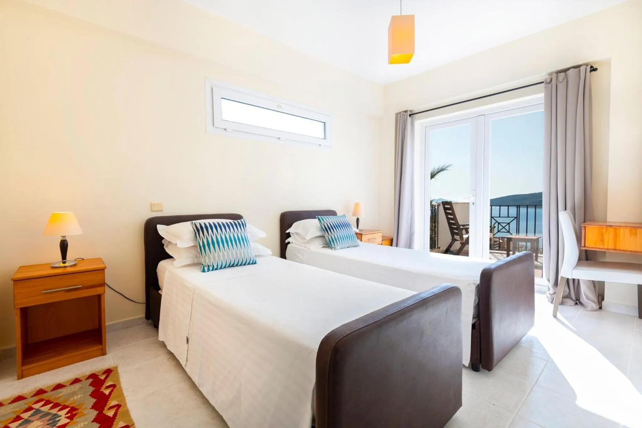 Bedroom, Bed in Villa Esinti