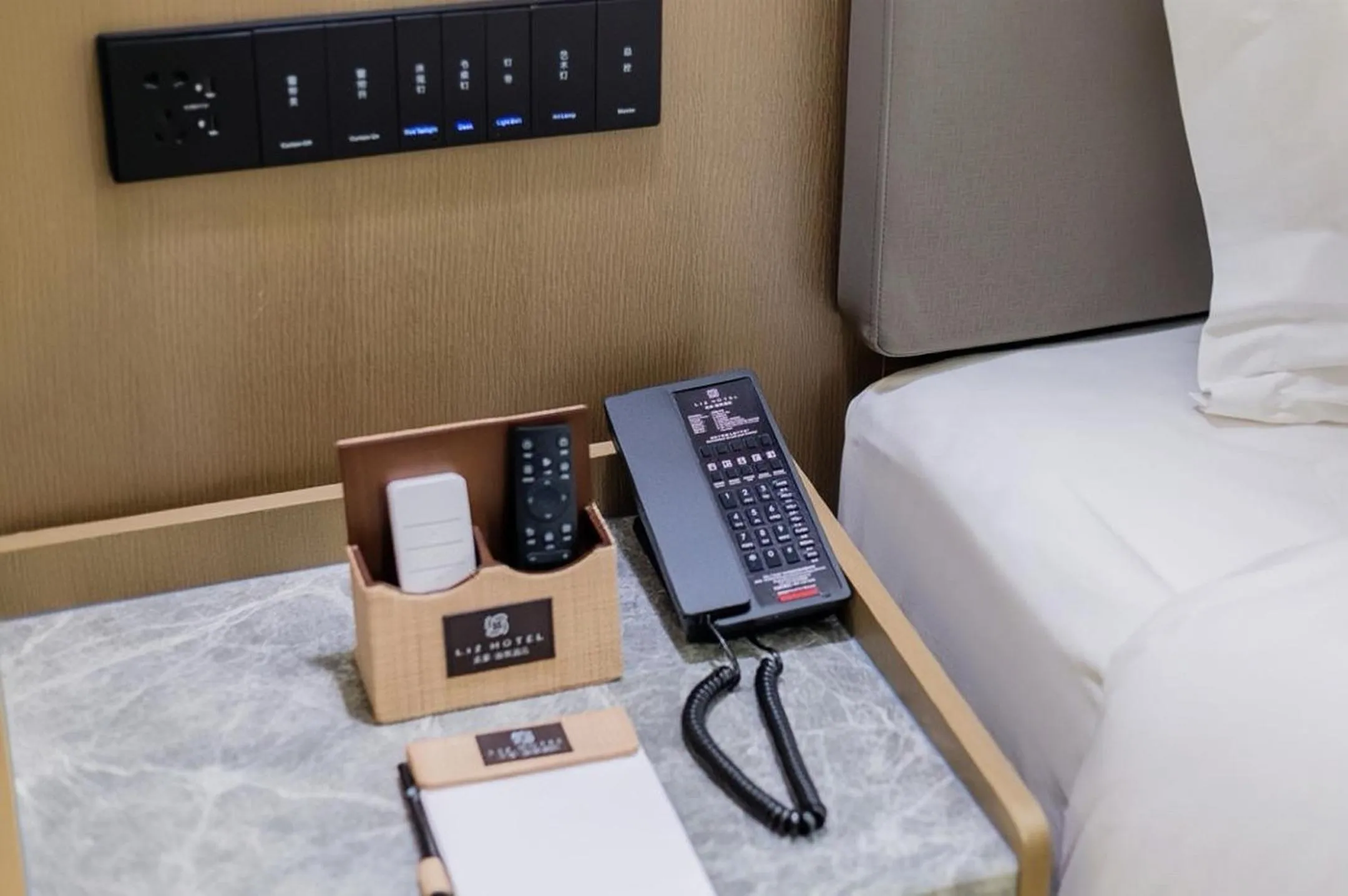 Bedroom, Bed in LIZ International Hotel Guangzhou Olympic Sports Center