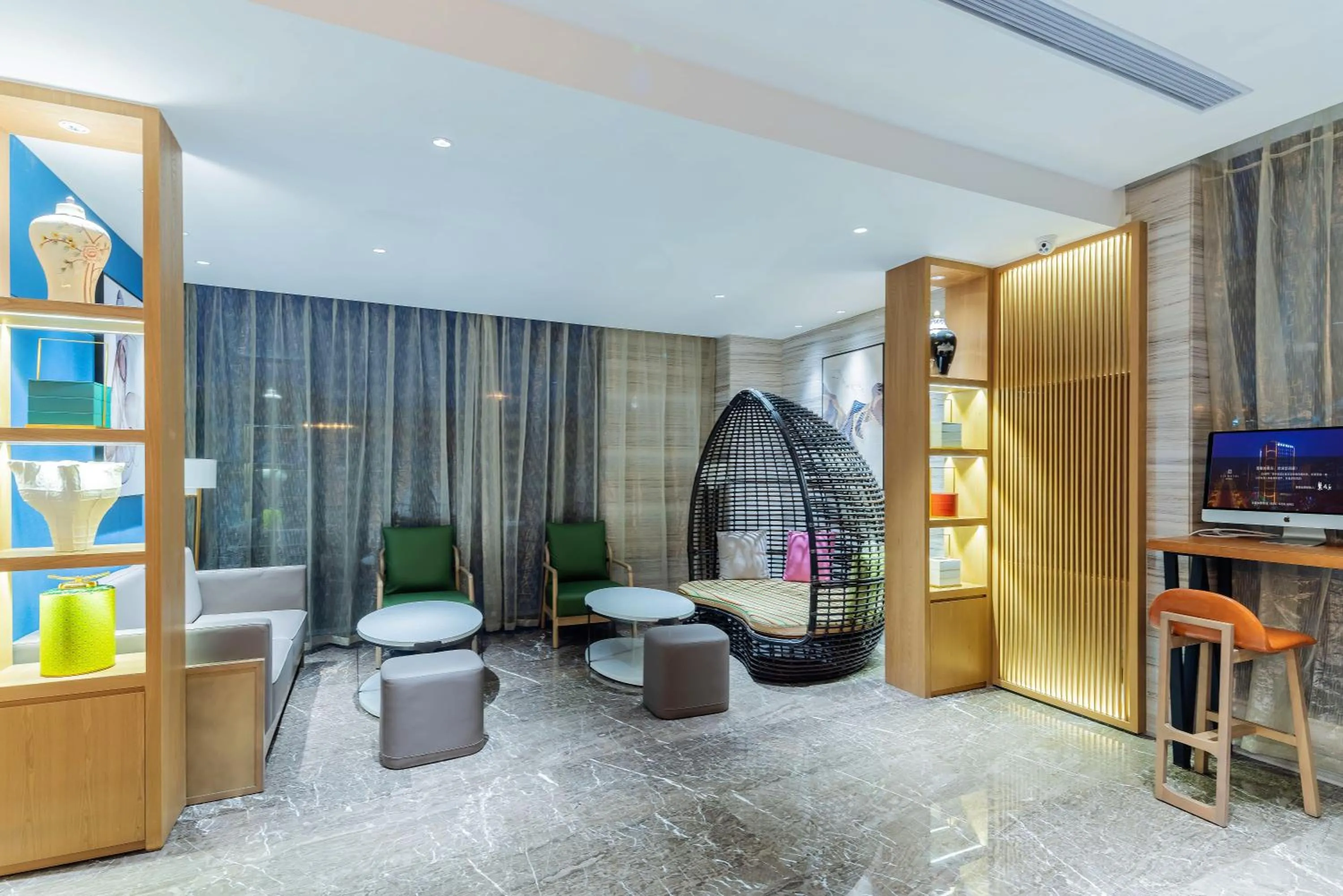 Lobby or reception in LIZ International Hotel Guangzhou Olympic Sports Center