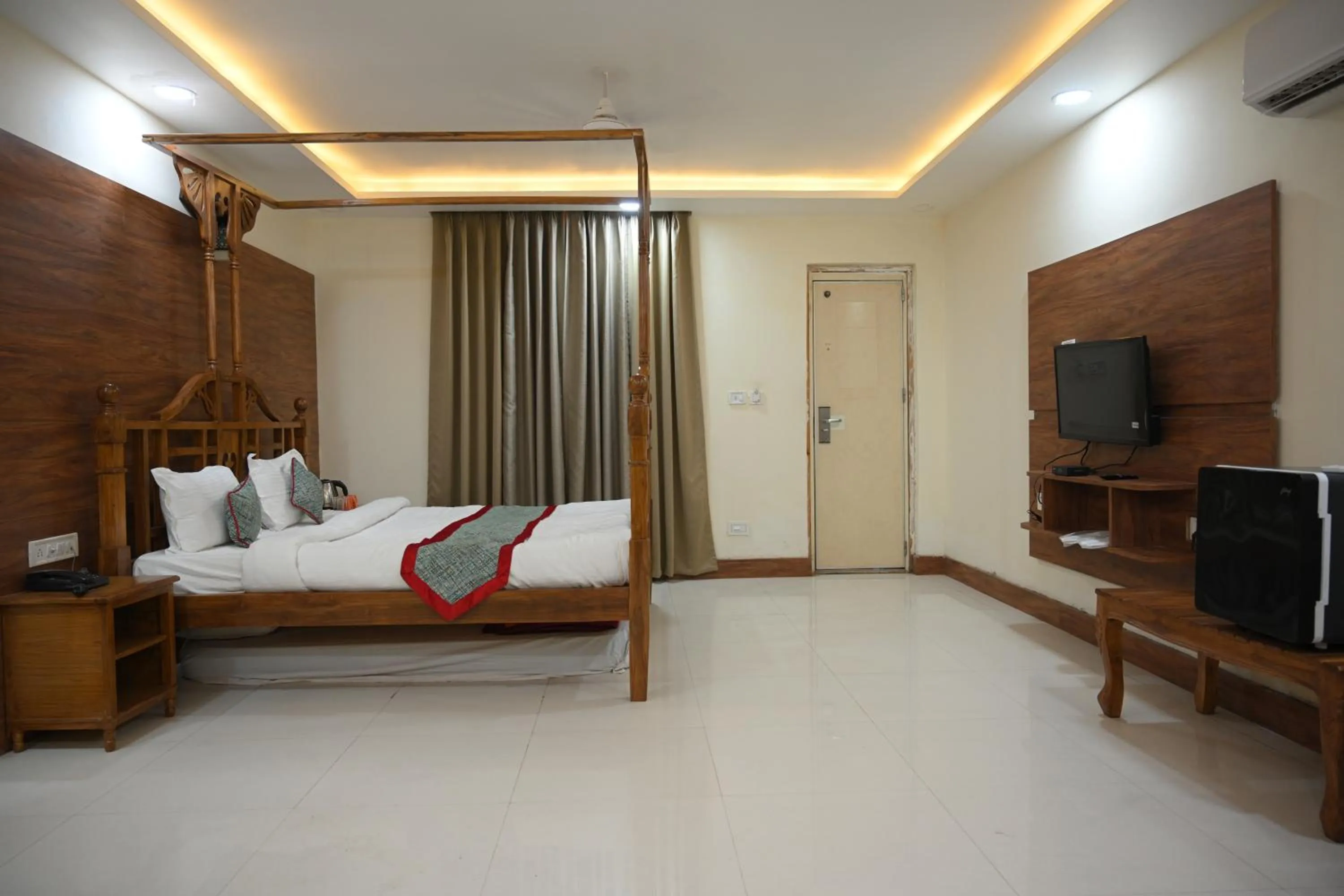 Bed in Orchha Club and Resort - OCR