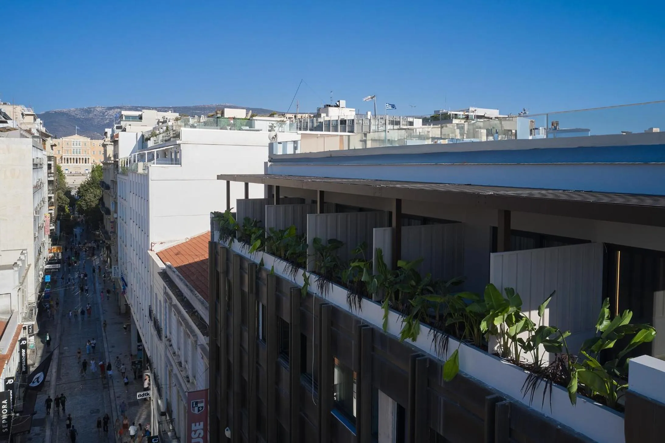 City view in Nur Edge Aparthotel - Acropolis Skyline
