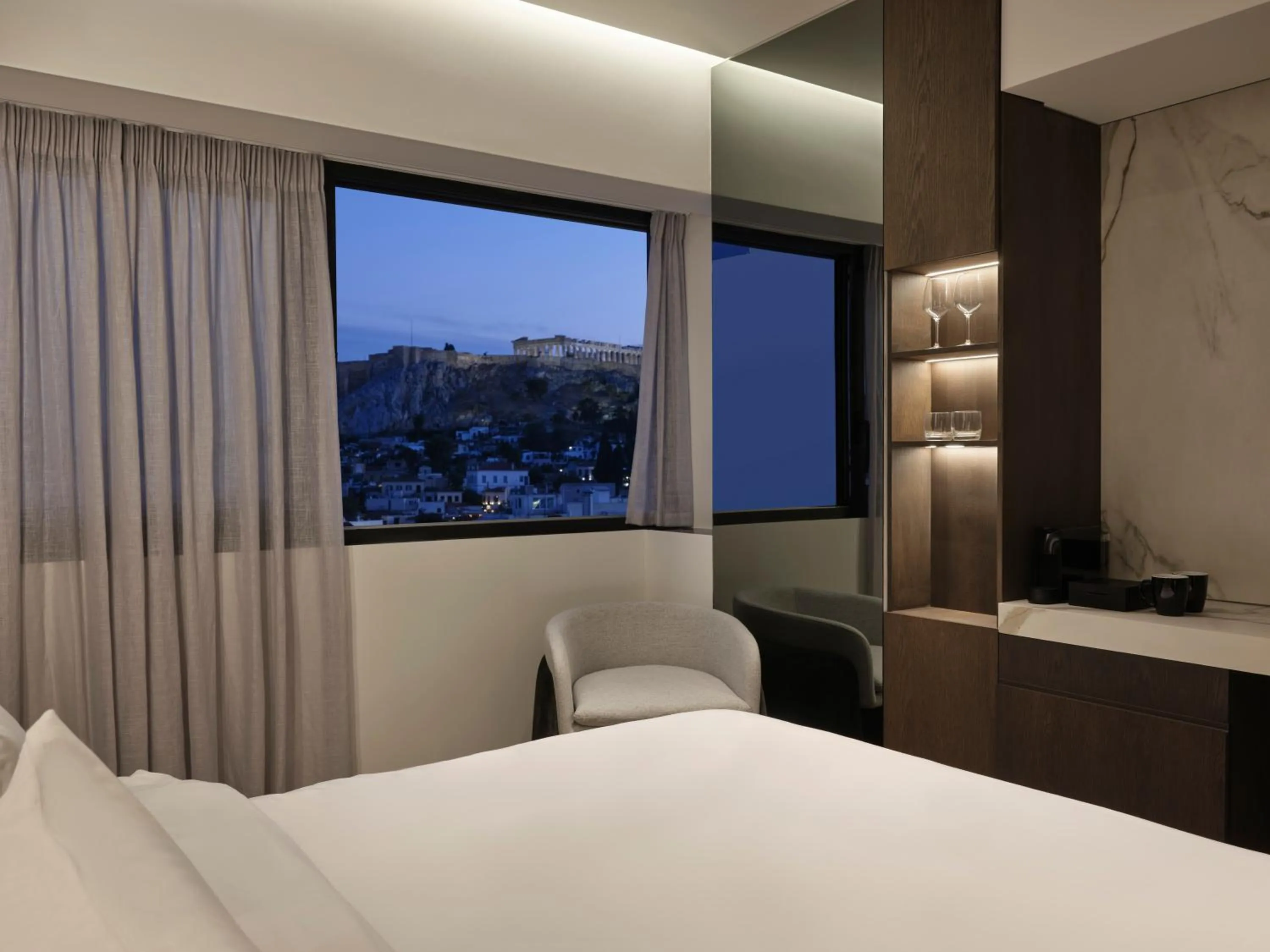 View (from property/room), Bed in Nur Edge Aparthotel - Acropolis Skyline